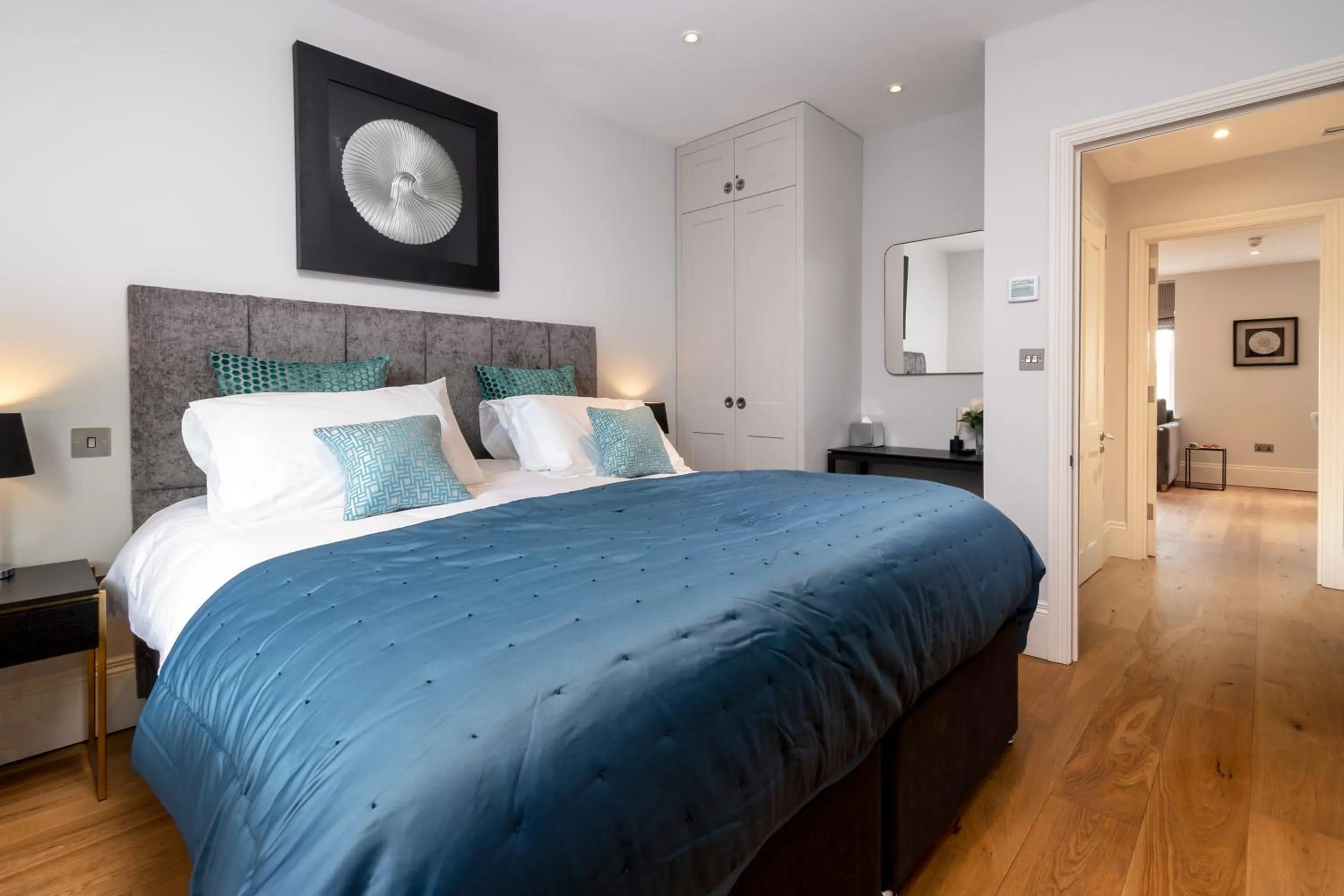 Bedroom in Bath Circle