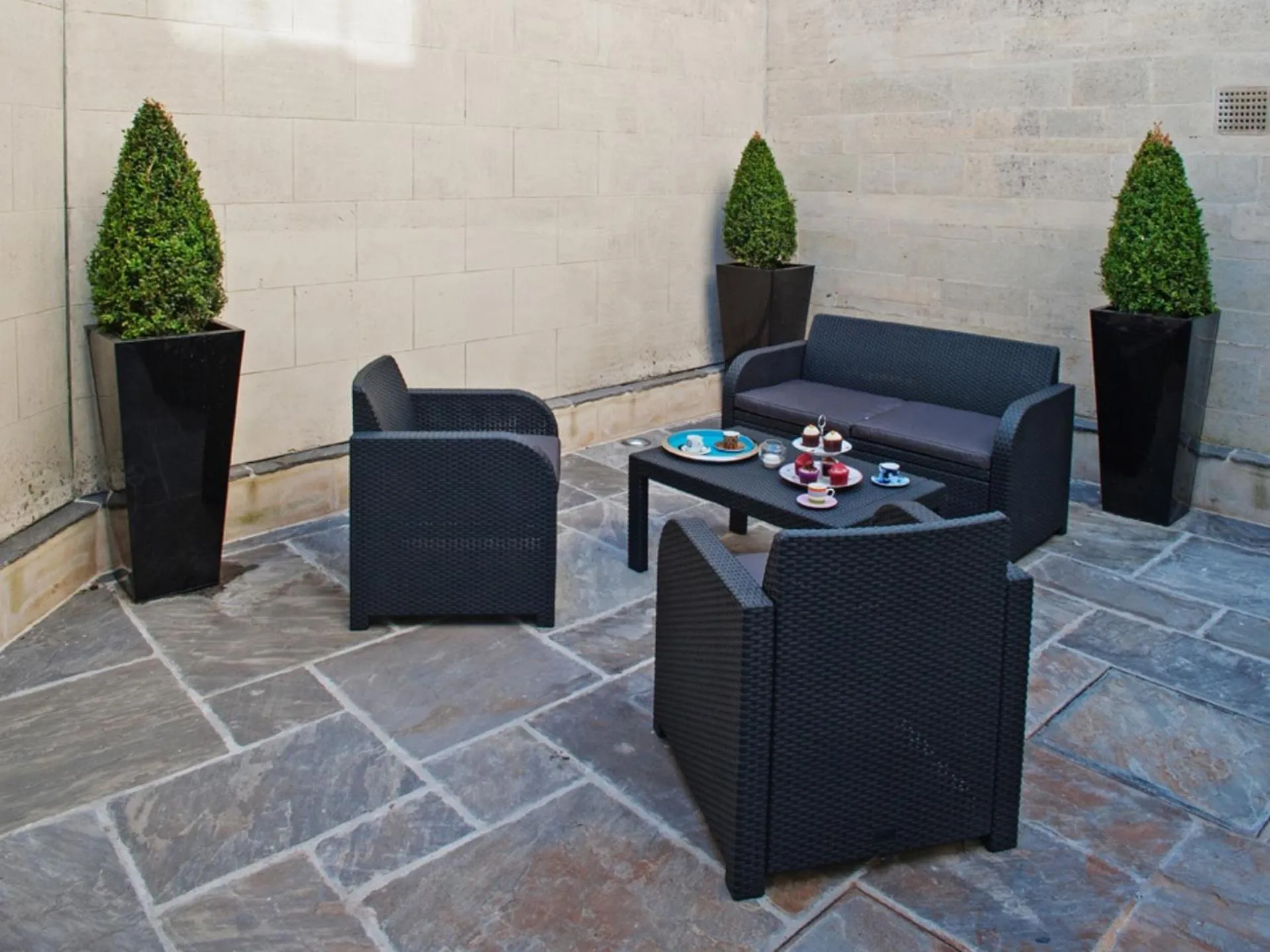 Other in Bath Circle