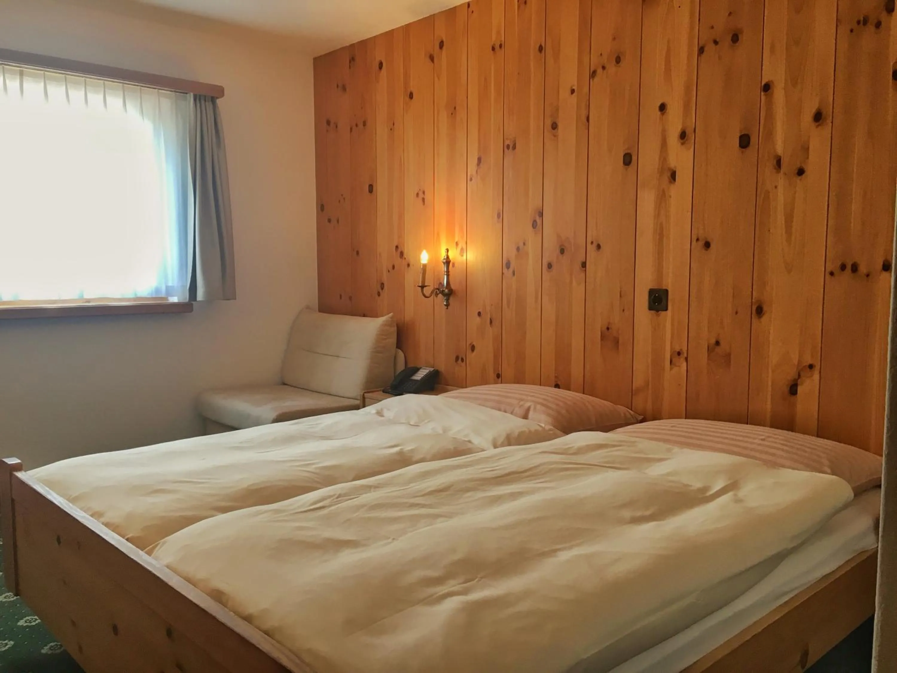 Photo of the whole room, Bed in Hotel Saluver