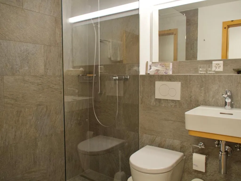 Bathroom in Hotel Saluver