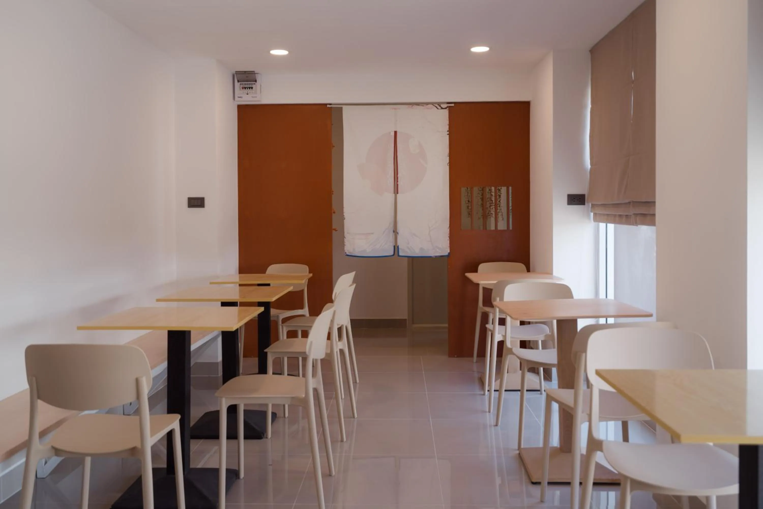 Restaurant/places to eat in SNOW HOUSE Buriram