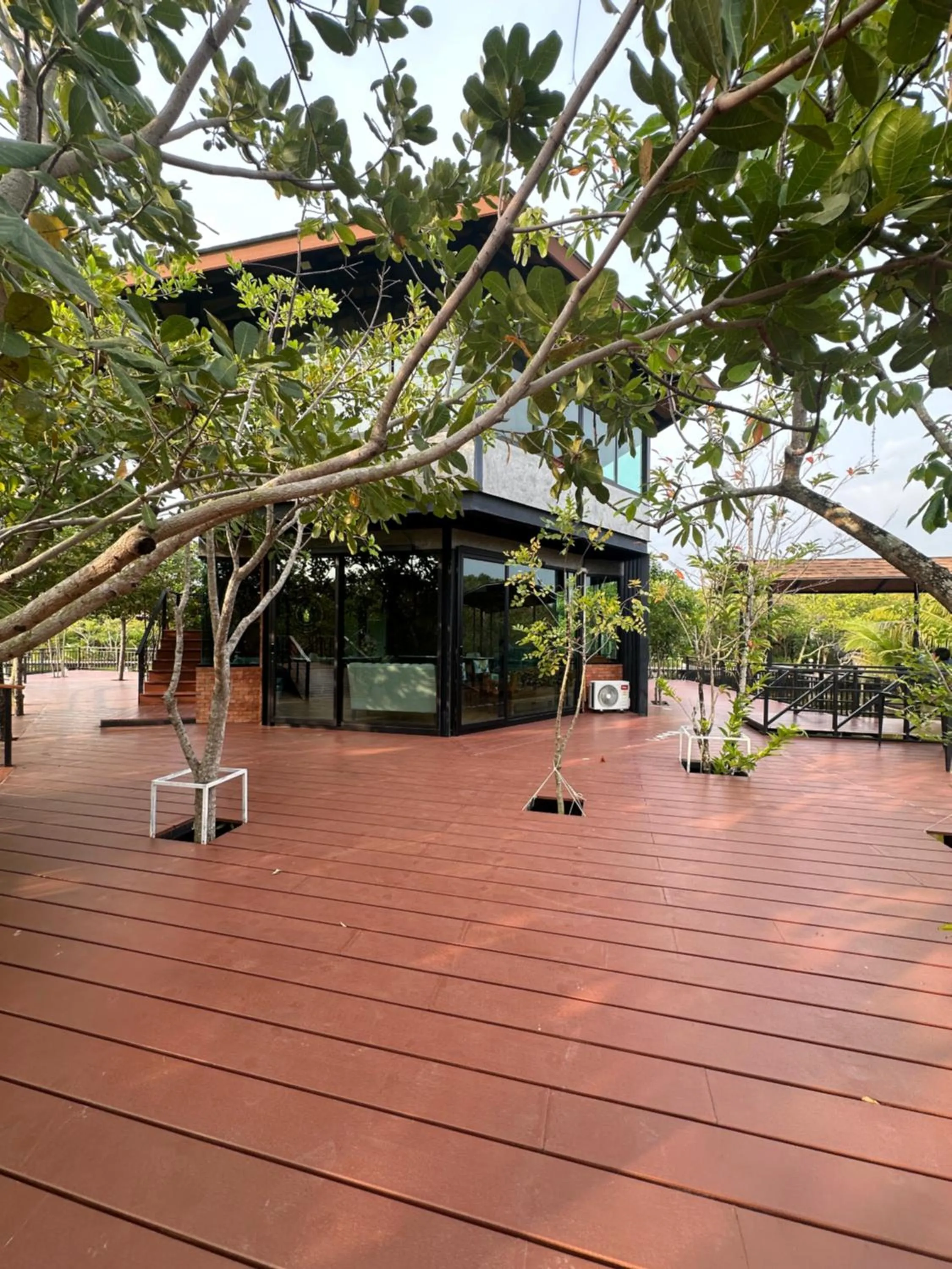 Garden in The Beatles Lagoon