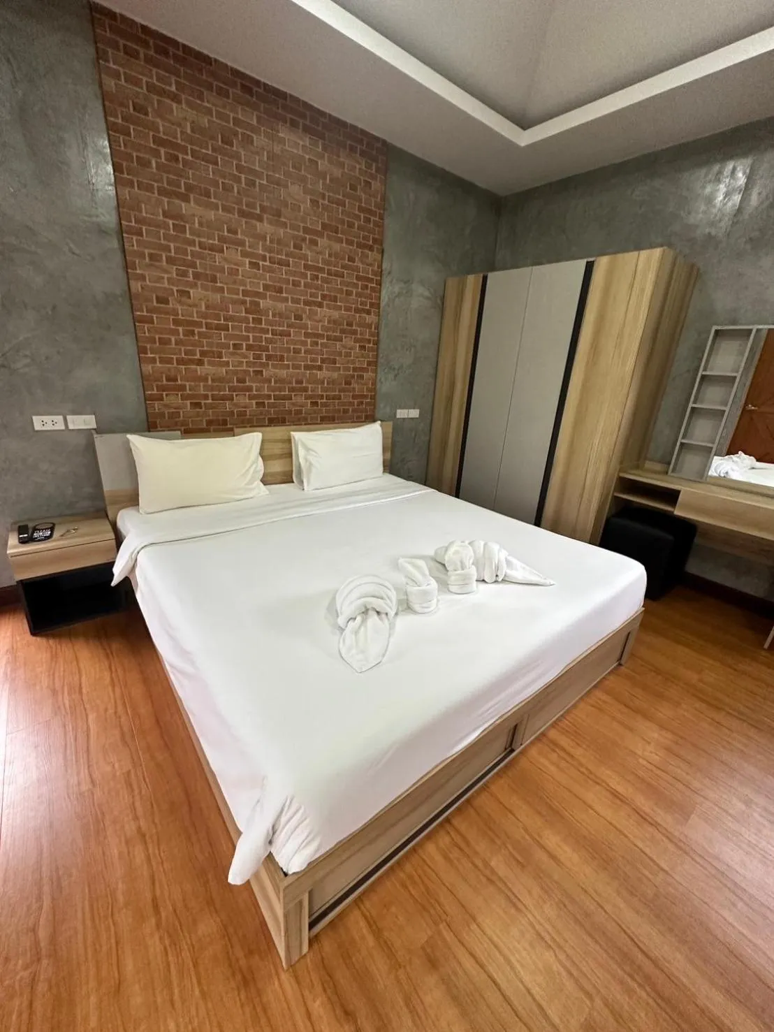 Bed in The Beatles Lagoon