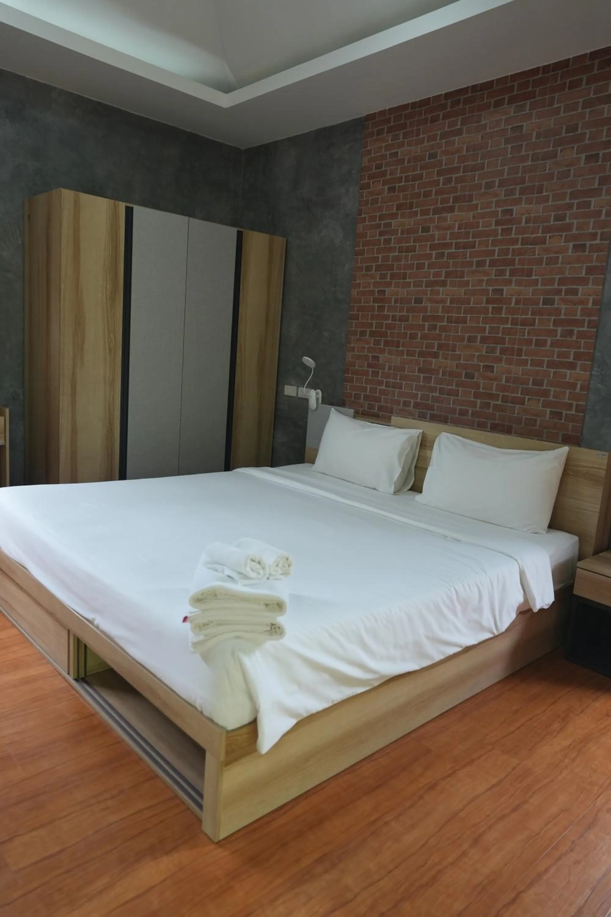 Bedroom, Bed in The Beatles Lagoon