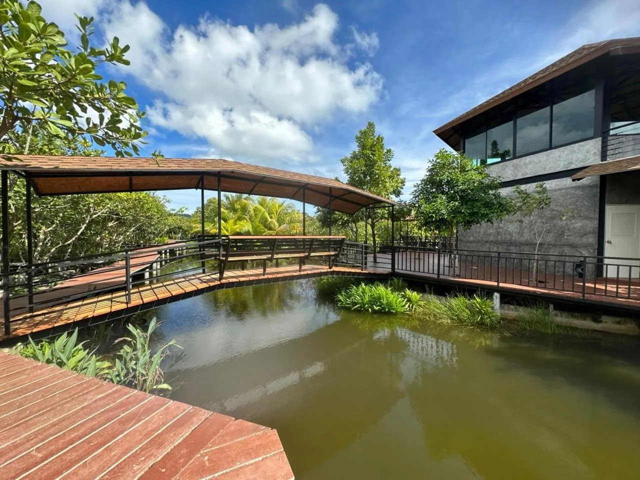 Property building in The Beatles Lagoon