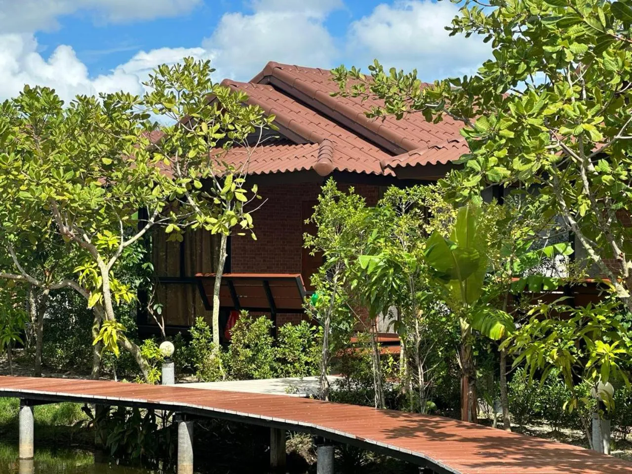 Property building in The Beatles Lagoon
