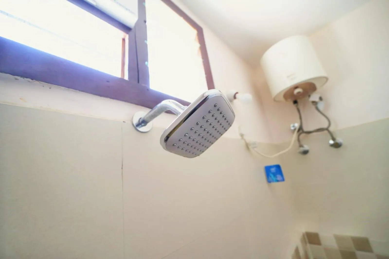 Bathroom in CM Stays Service Apartment - Near Chennai Airport - Pallavaram