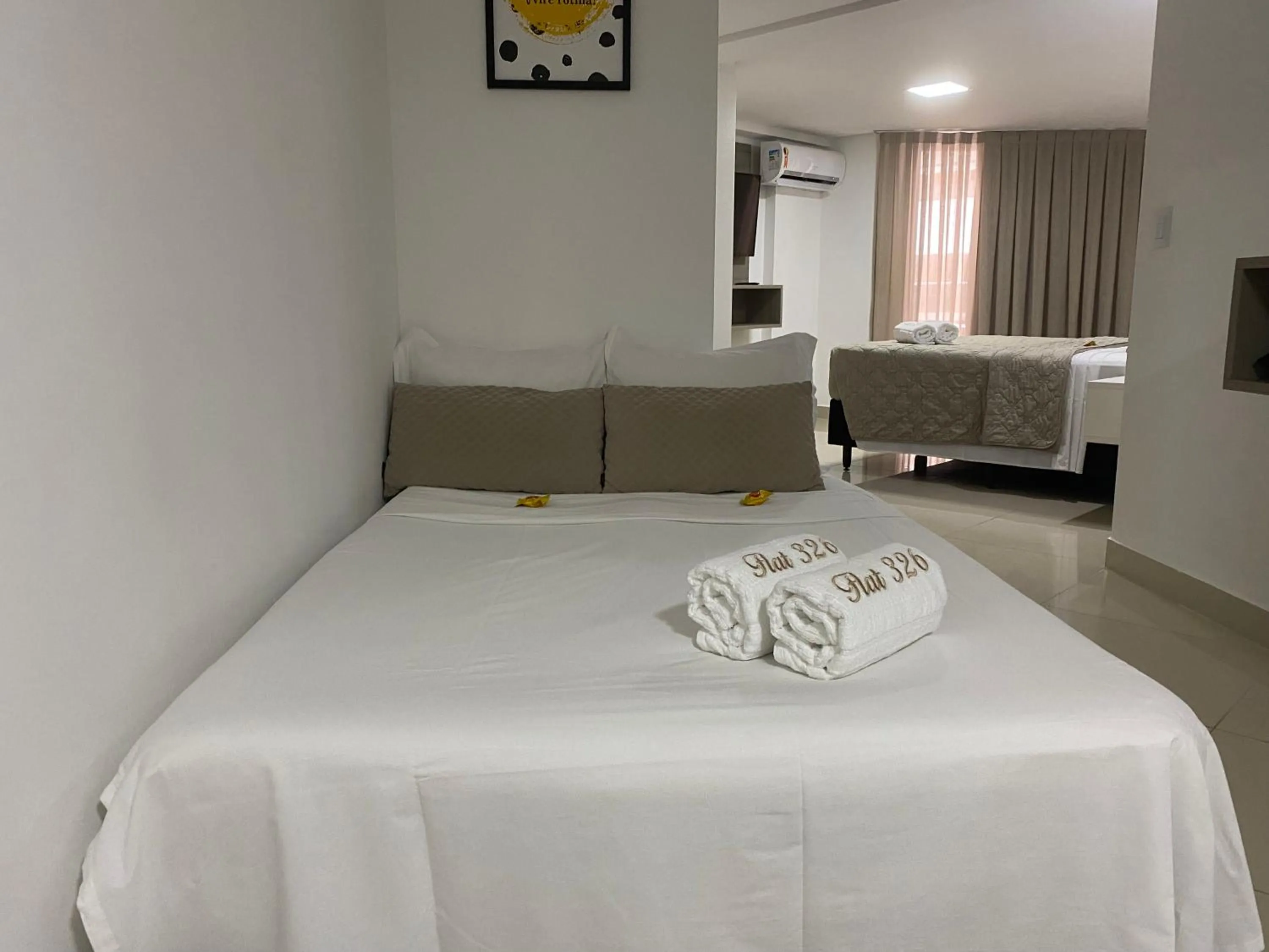 Bed in Gold Flat Cabo Branco