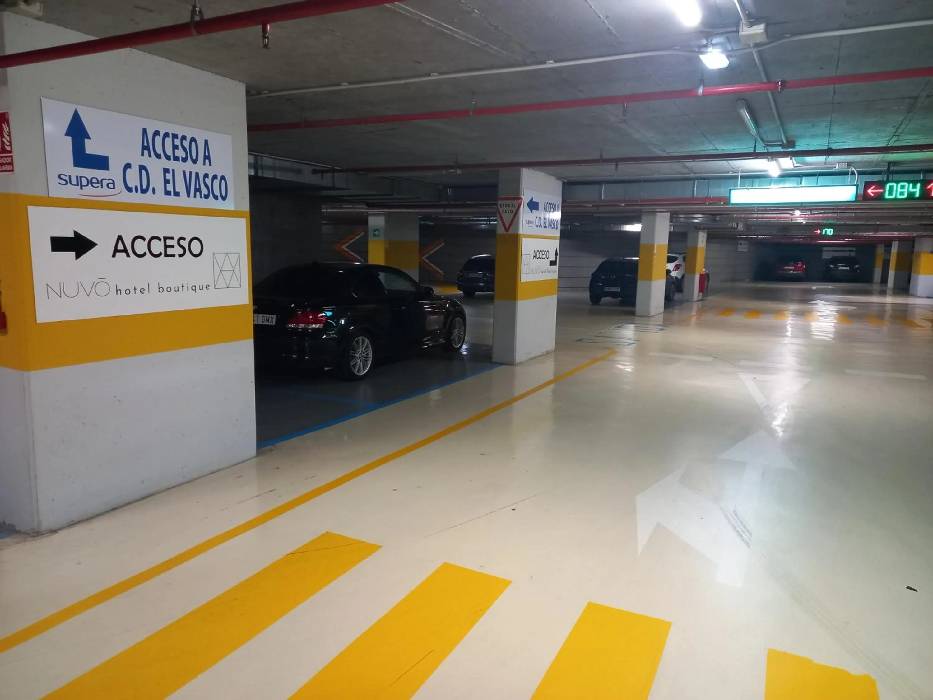 Parking in Nuvō Hotel Boutique