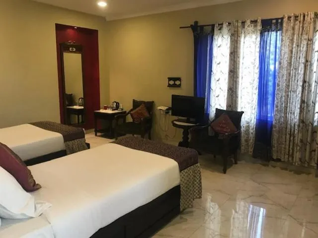 Bed in Pratap Palace