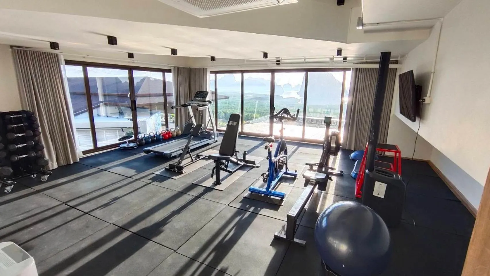 Fitness centre/facilities in Beyond Skywalk Nangshi