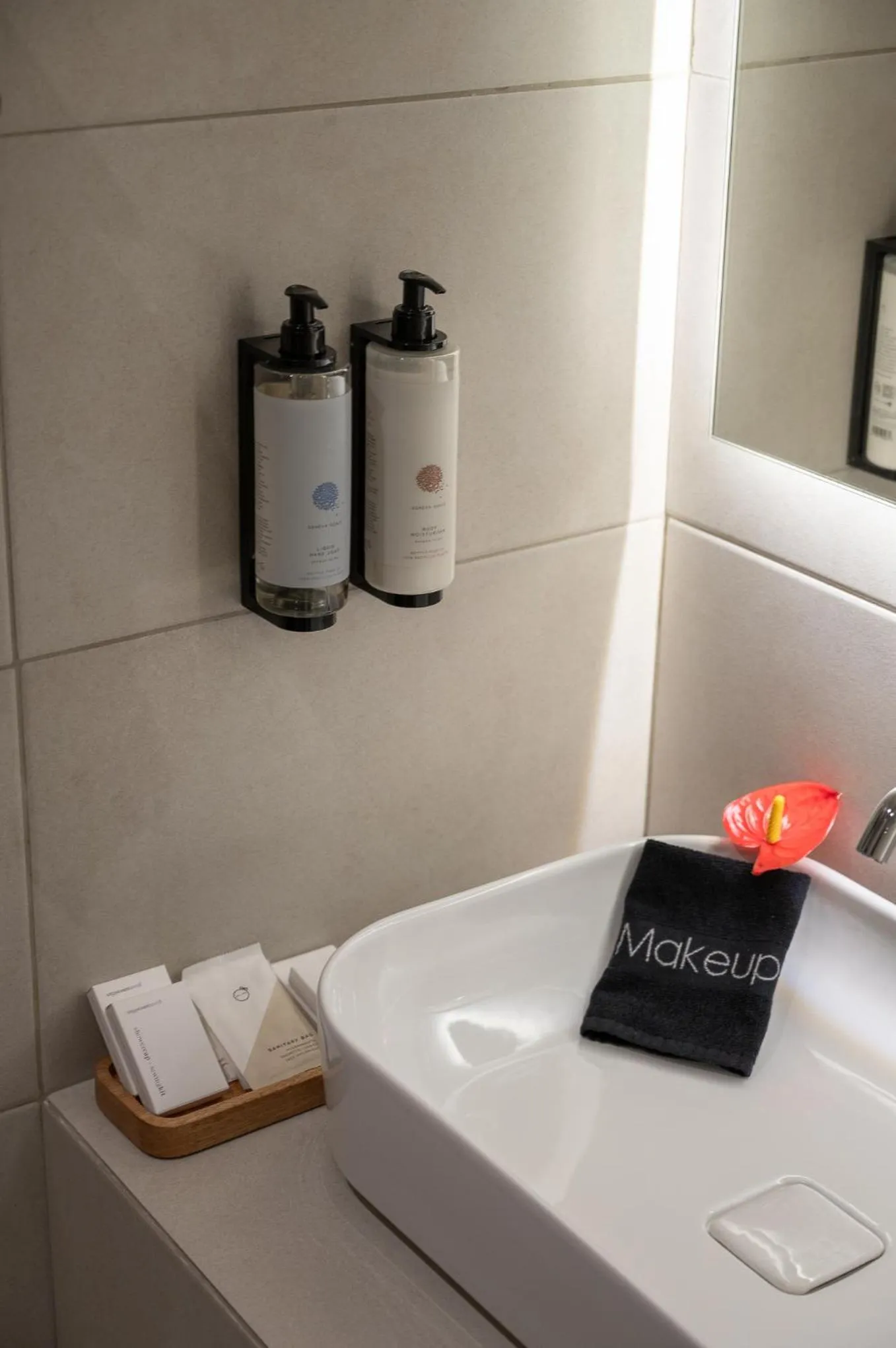 Bathroom in IRA - ΗΡΑ Hotel