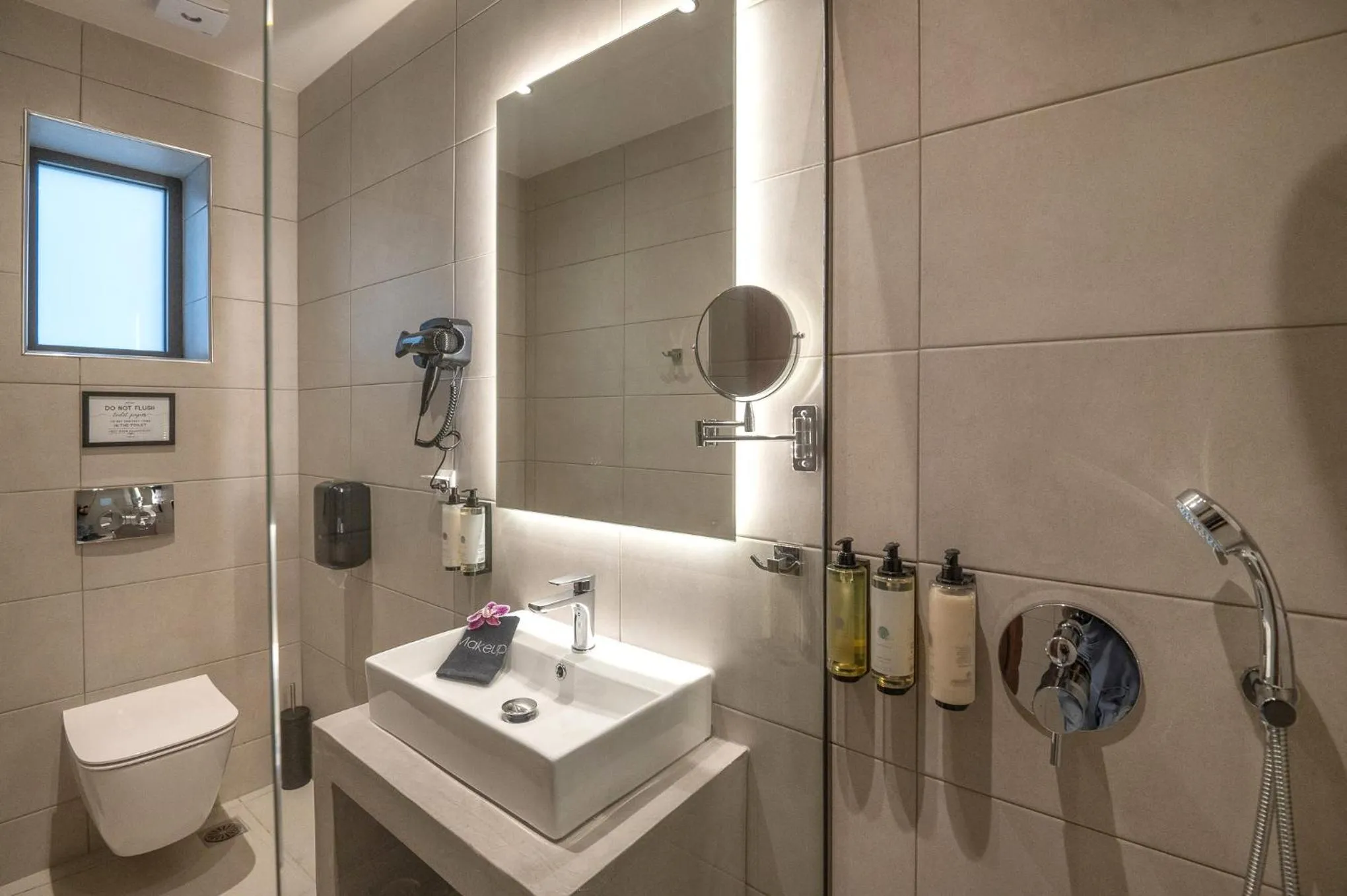 Bathroom in IRA - ΗΡΑ Hotel