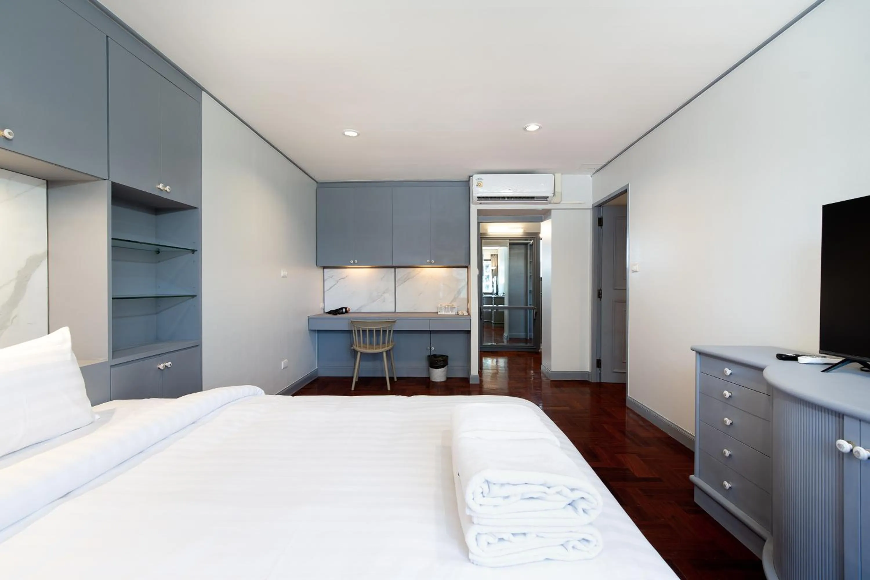 Bed in Capitel Rama 4