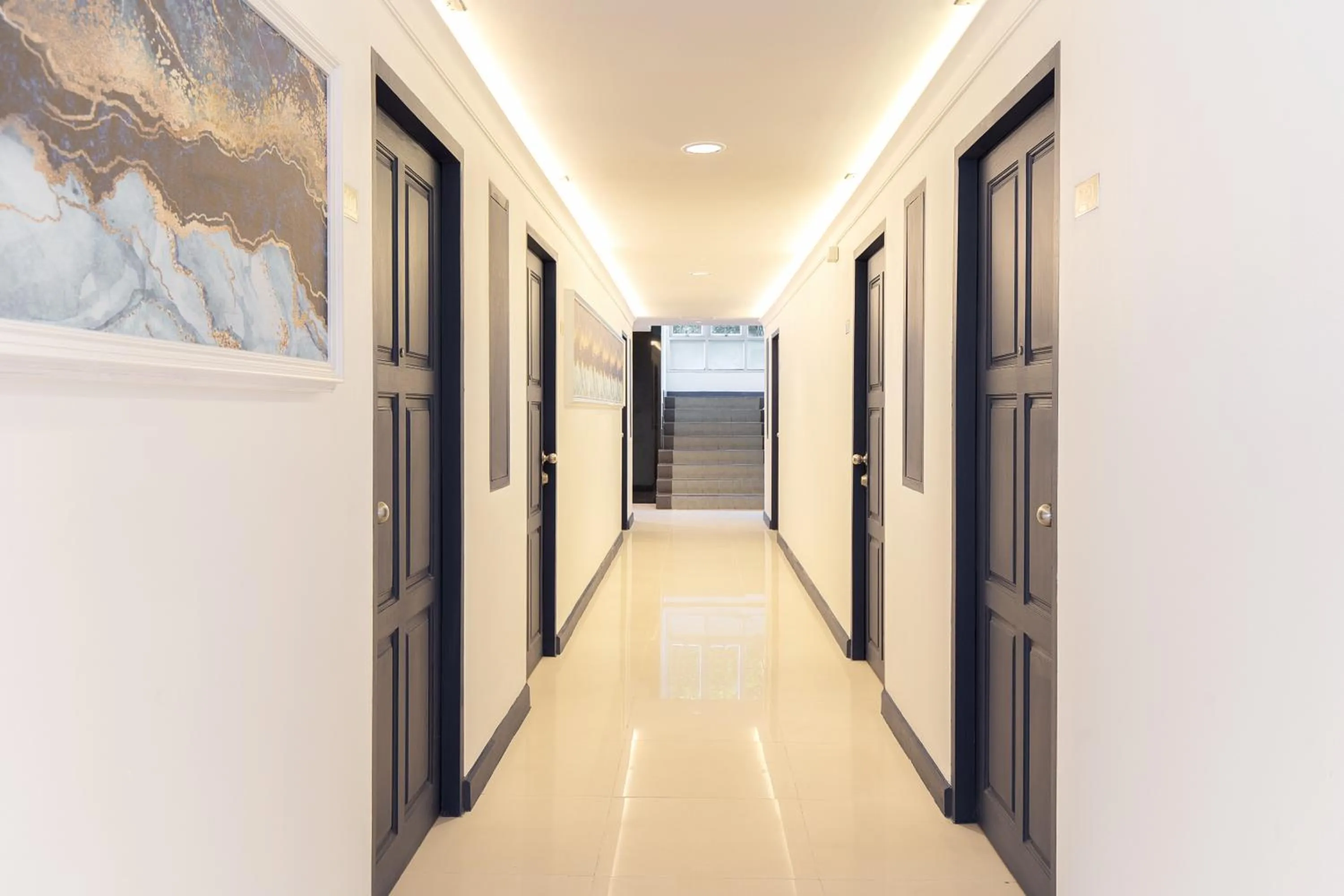 Text overlay in Capitel Rama 4