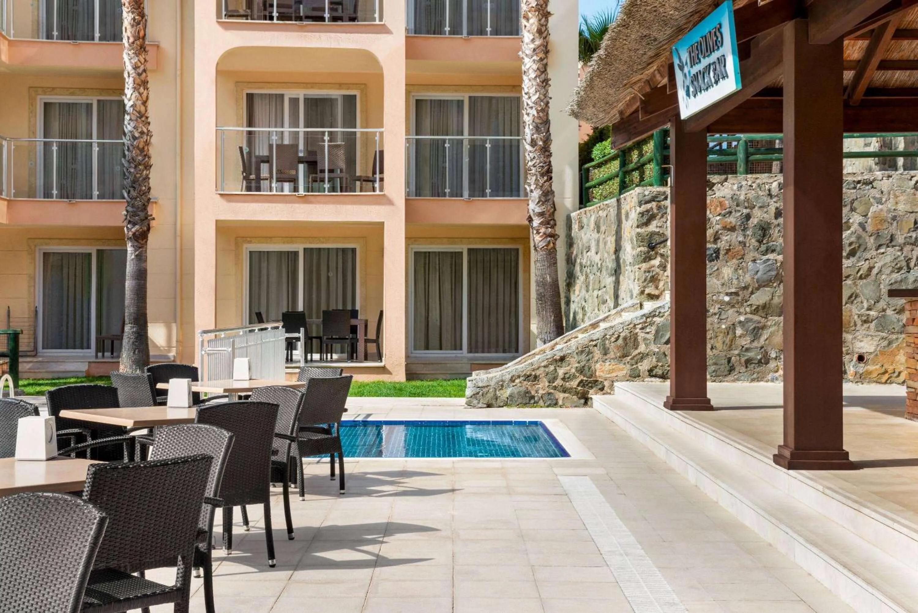 Restaurant/places to eat, Swimming Pool in Wyndham Residences, Kusadasi Golf & Spa