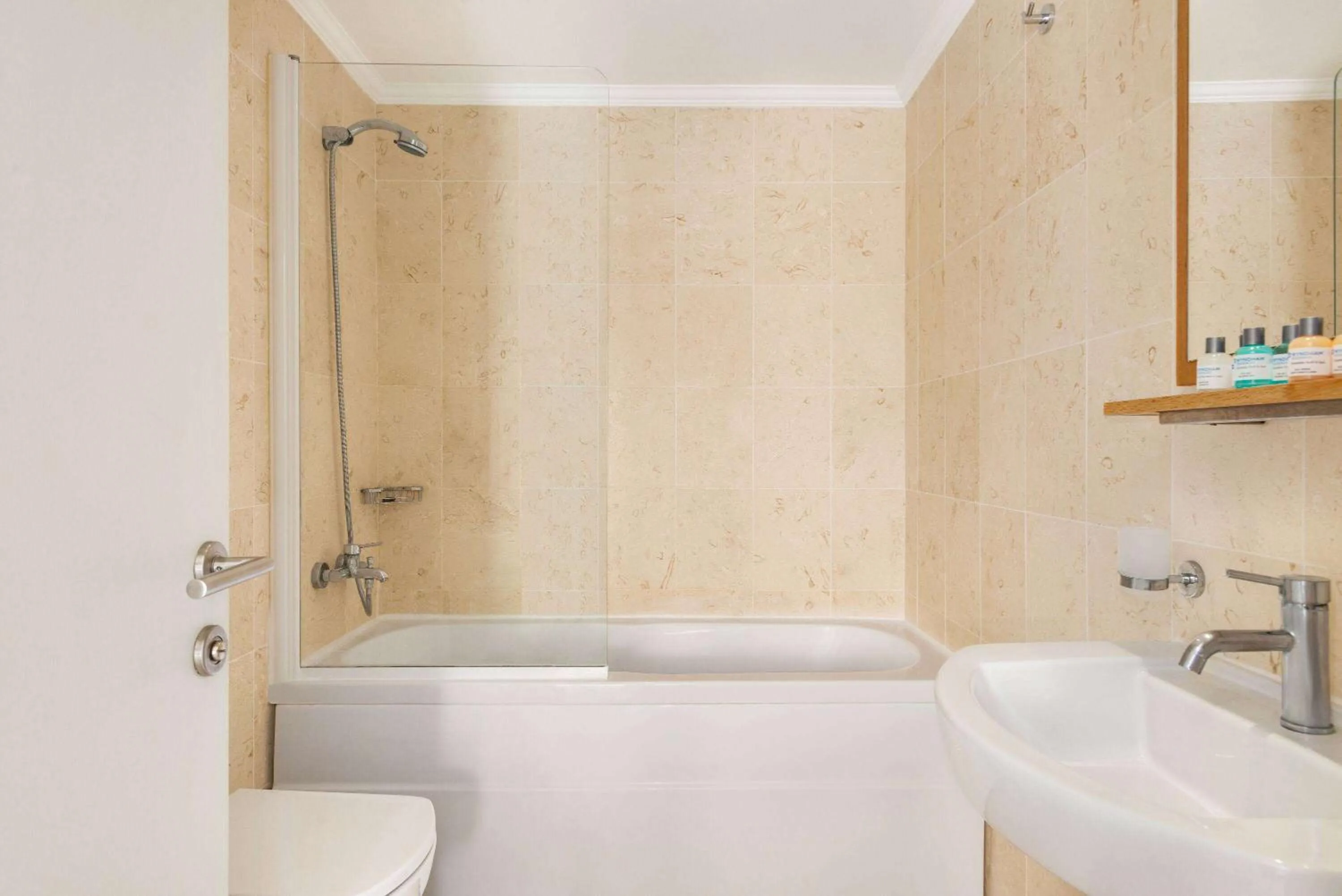 Bathroom in Wyndham Residences, Kusadasi Golf & Spa