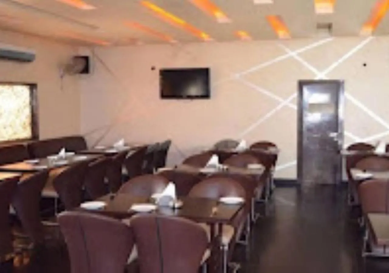 Restaurant/places to eat in Hotel R.K.Palace Jharkhand