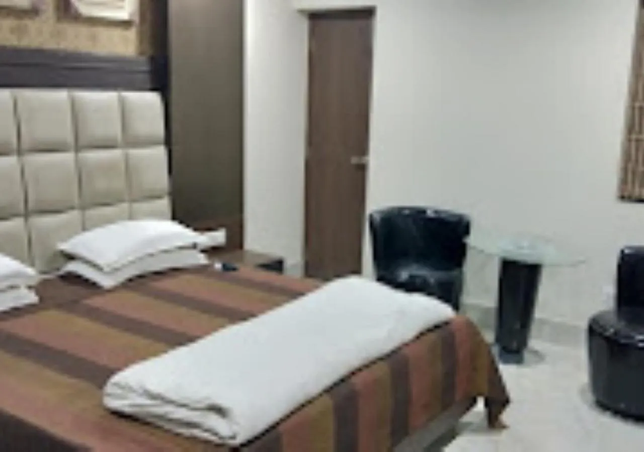 Bed in Hotel R.K.Palace Jharkhand