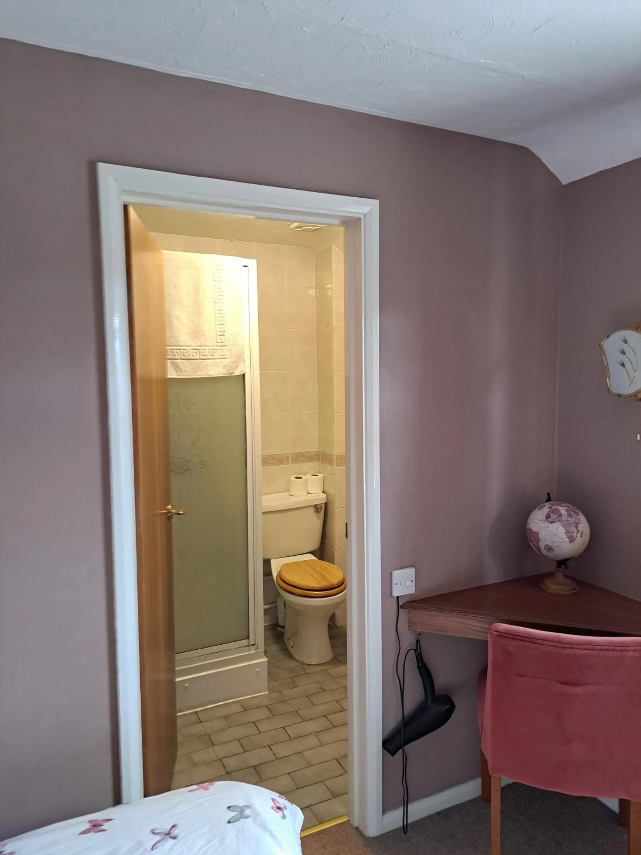 Bedroom in The Prince of Wales