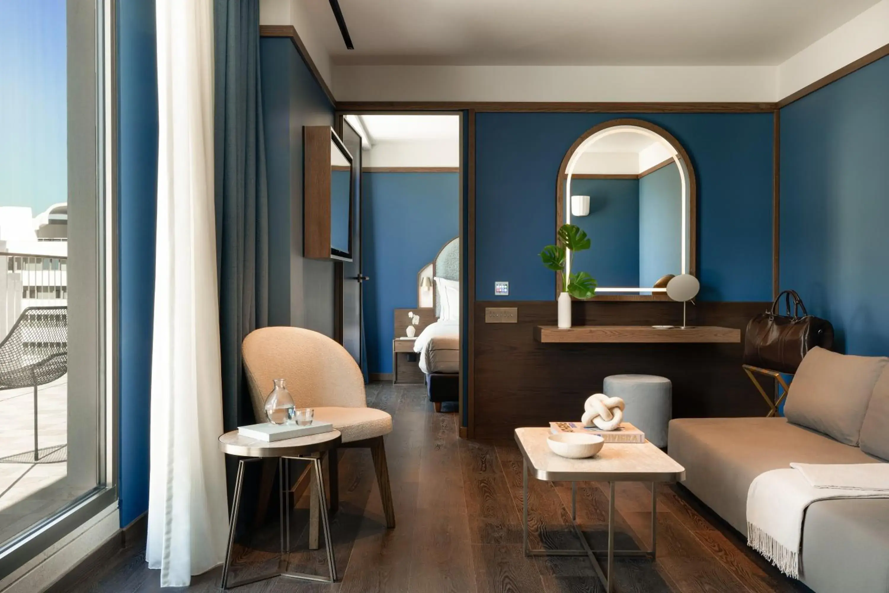 Suite in Mitsis N'U Piraeus Port Suite in Mitsis N'U Piraeus Port