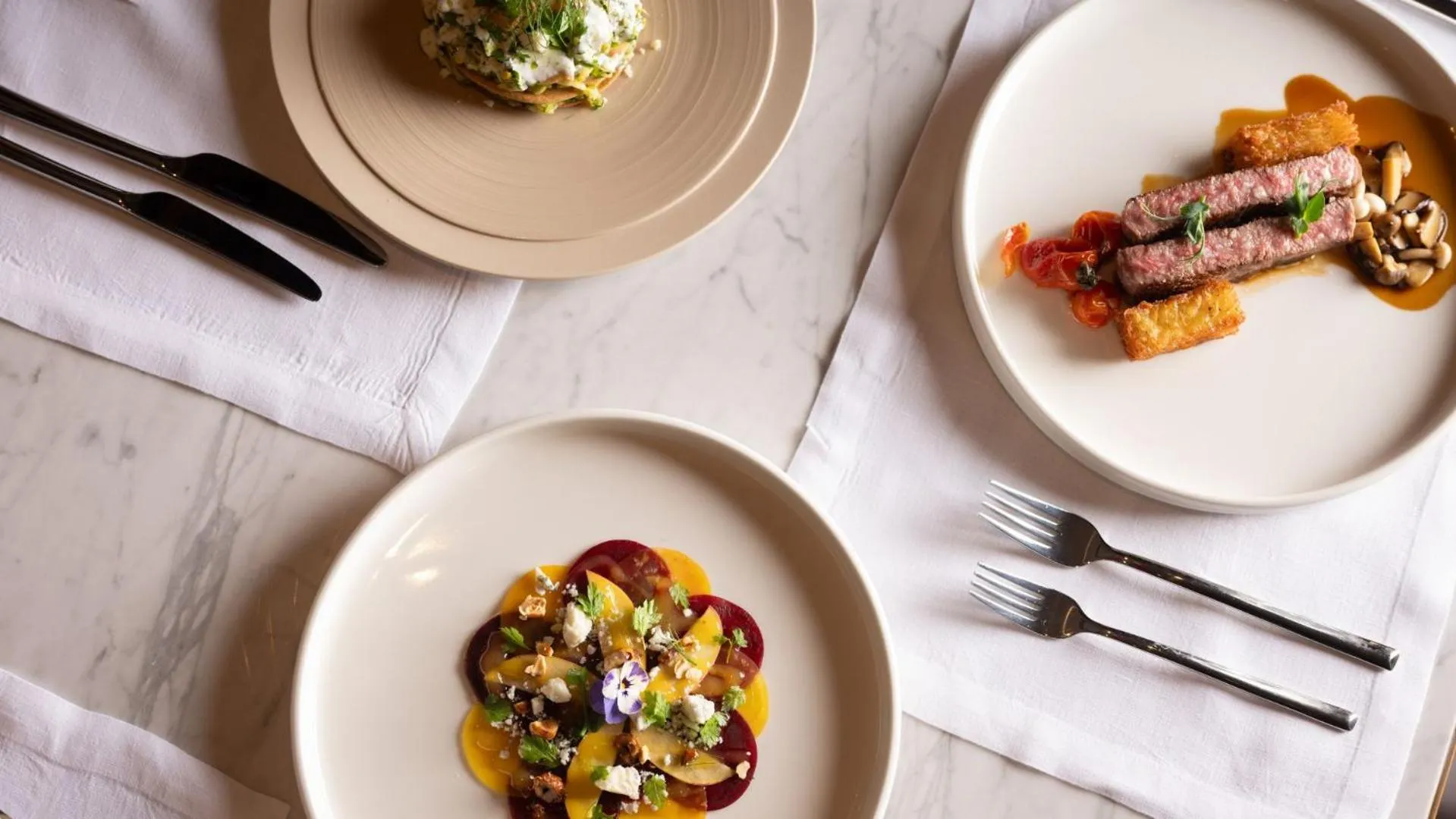 Food in Mitsis N'U Piraeus Port