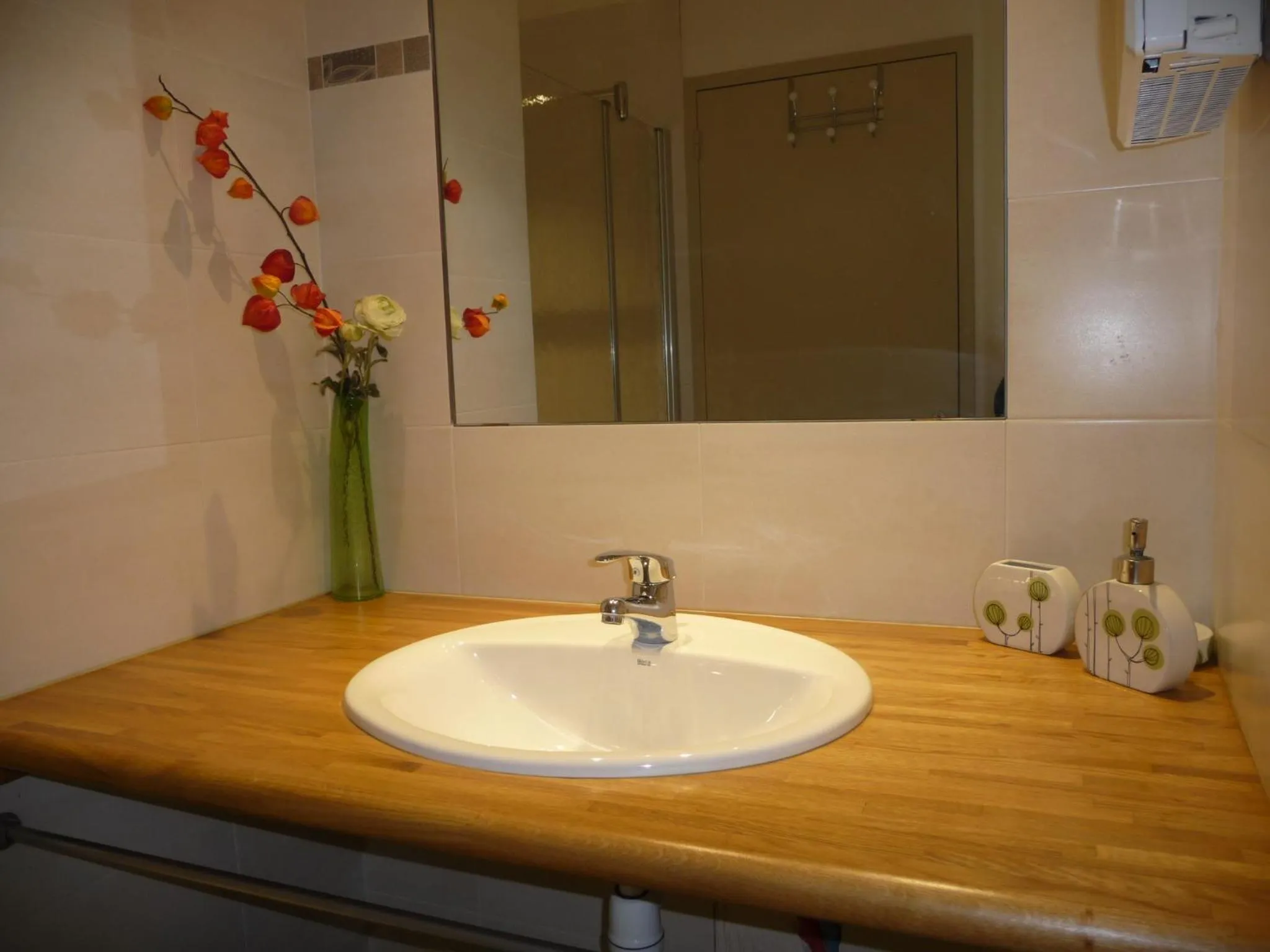 Bathroom in Le Jardin aux Oiseaux