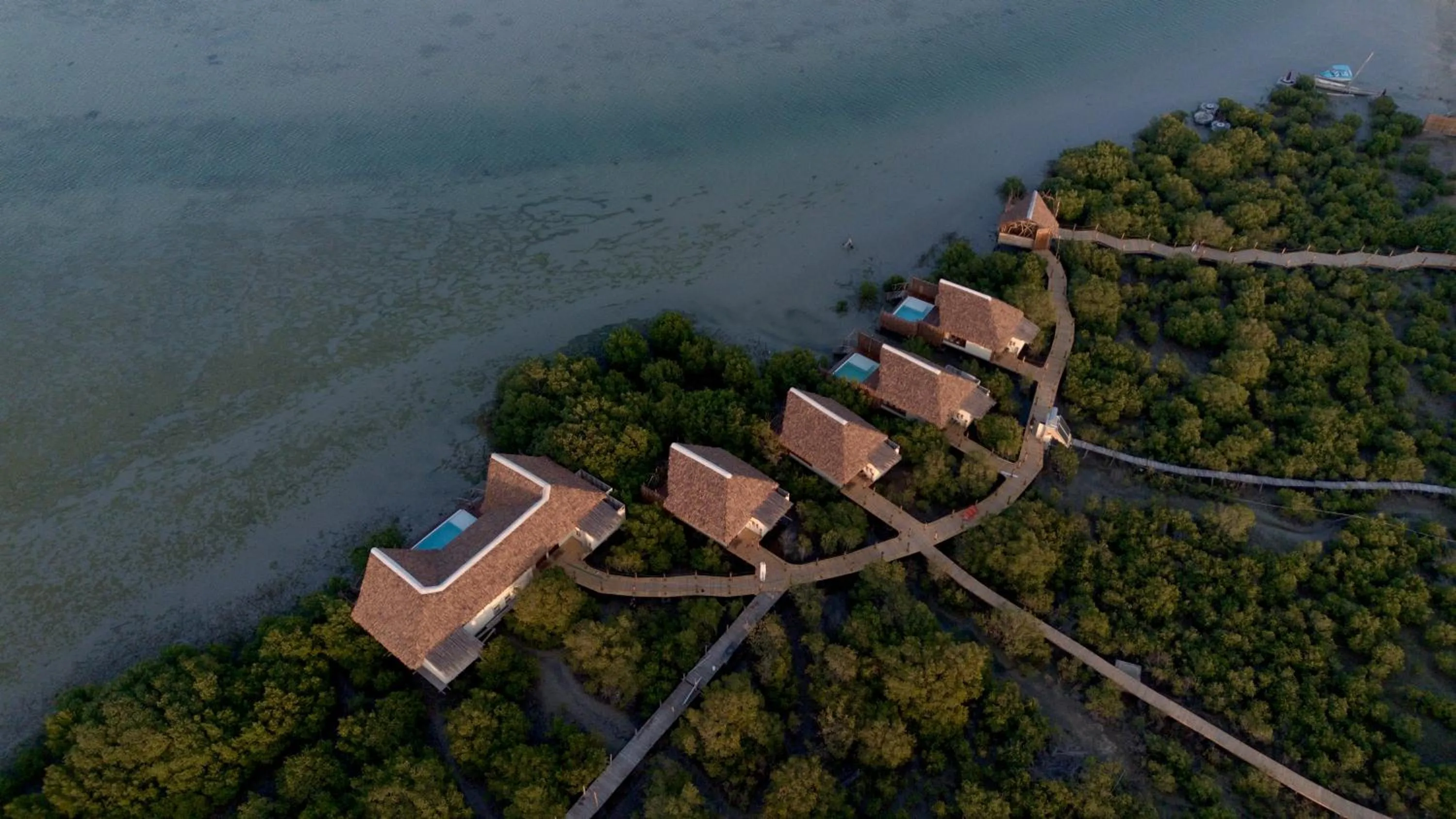 Property building in Casa Mikoko Resort