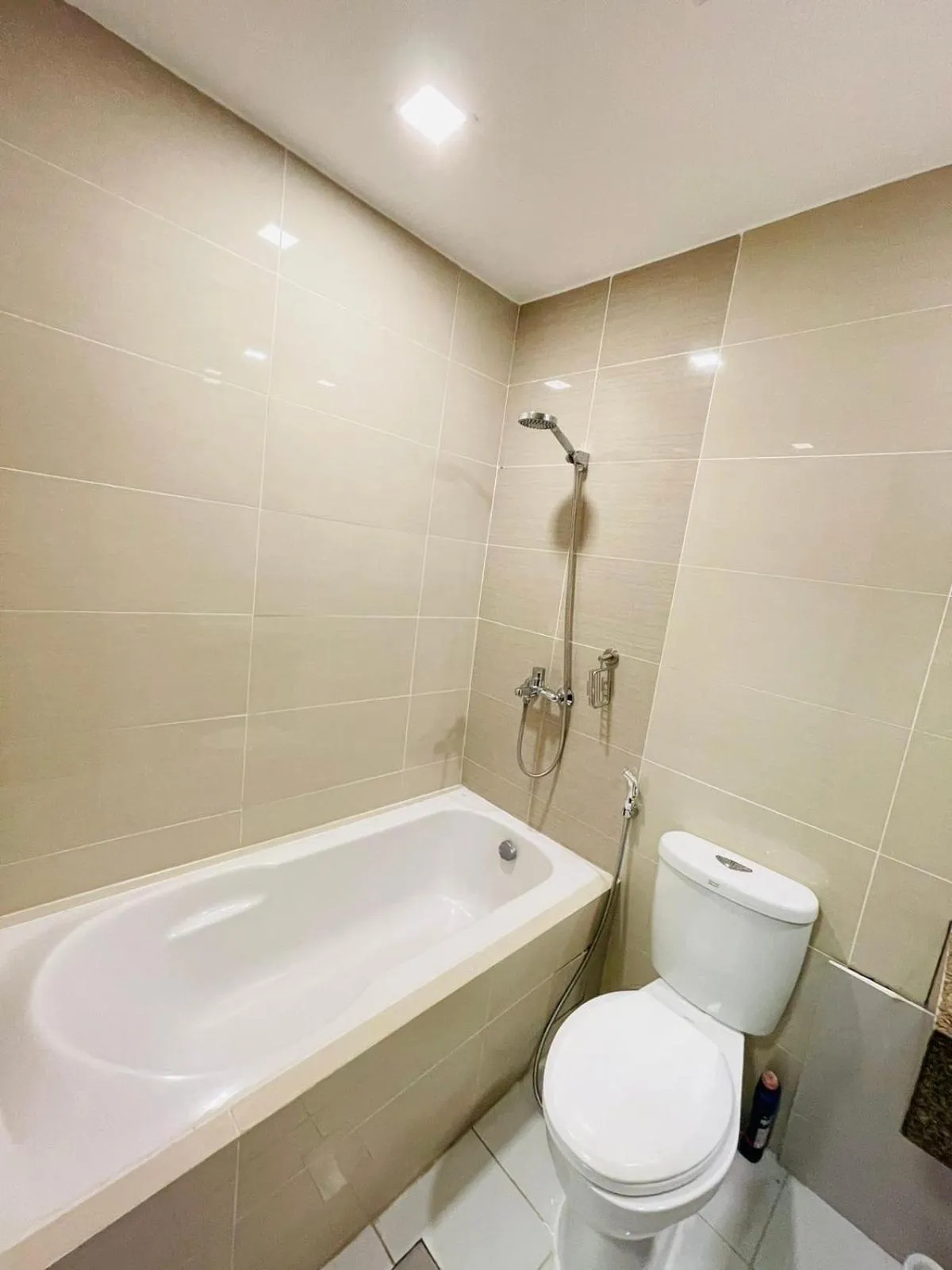 Mactan Newtown Beach Condo