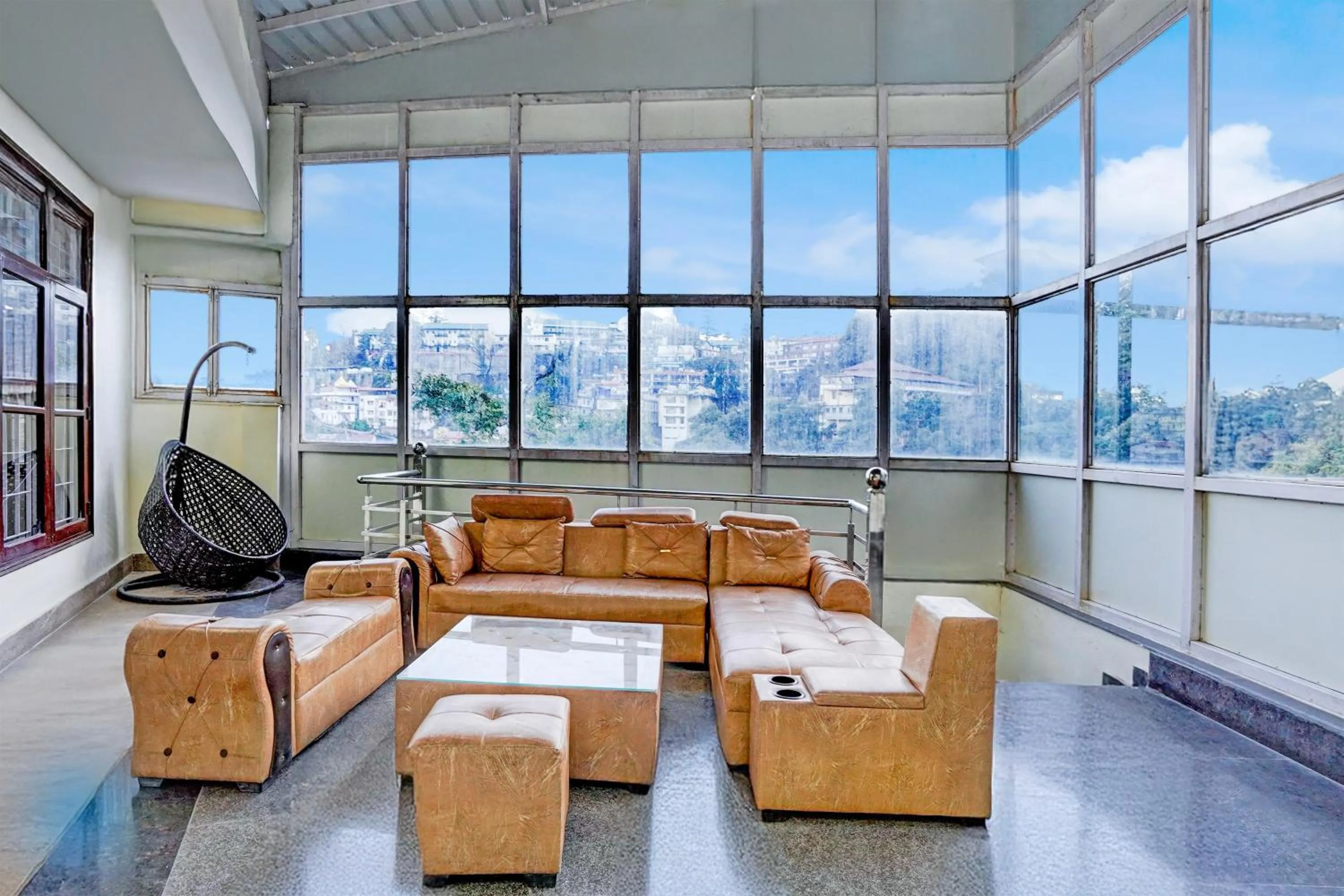 Lobby or reception in Super Townhouse Mall Road Near Library Chowk