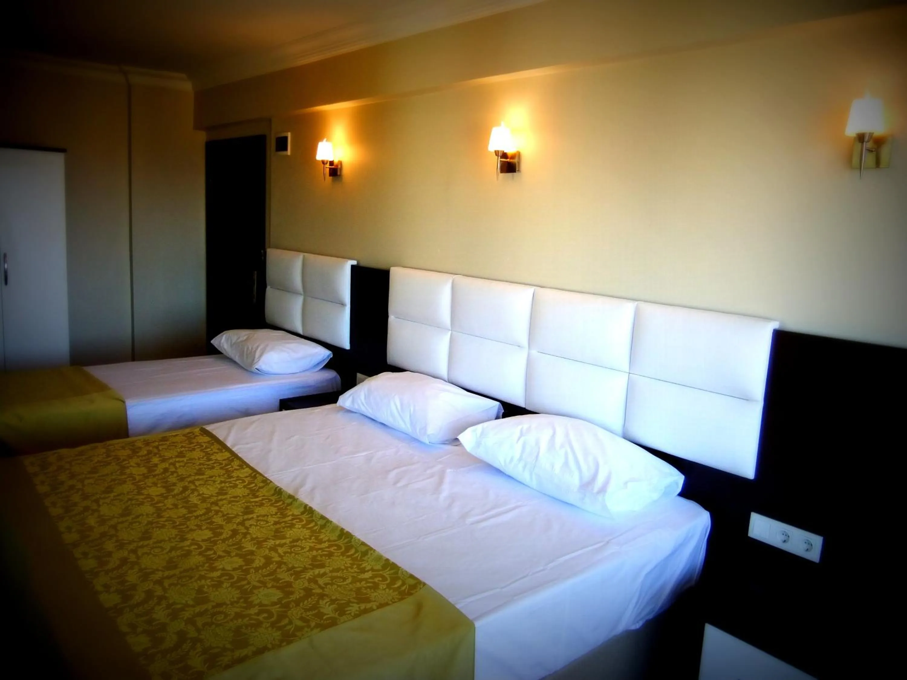 Photo of the whole room in Uzunhan Hotel