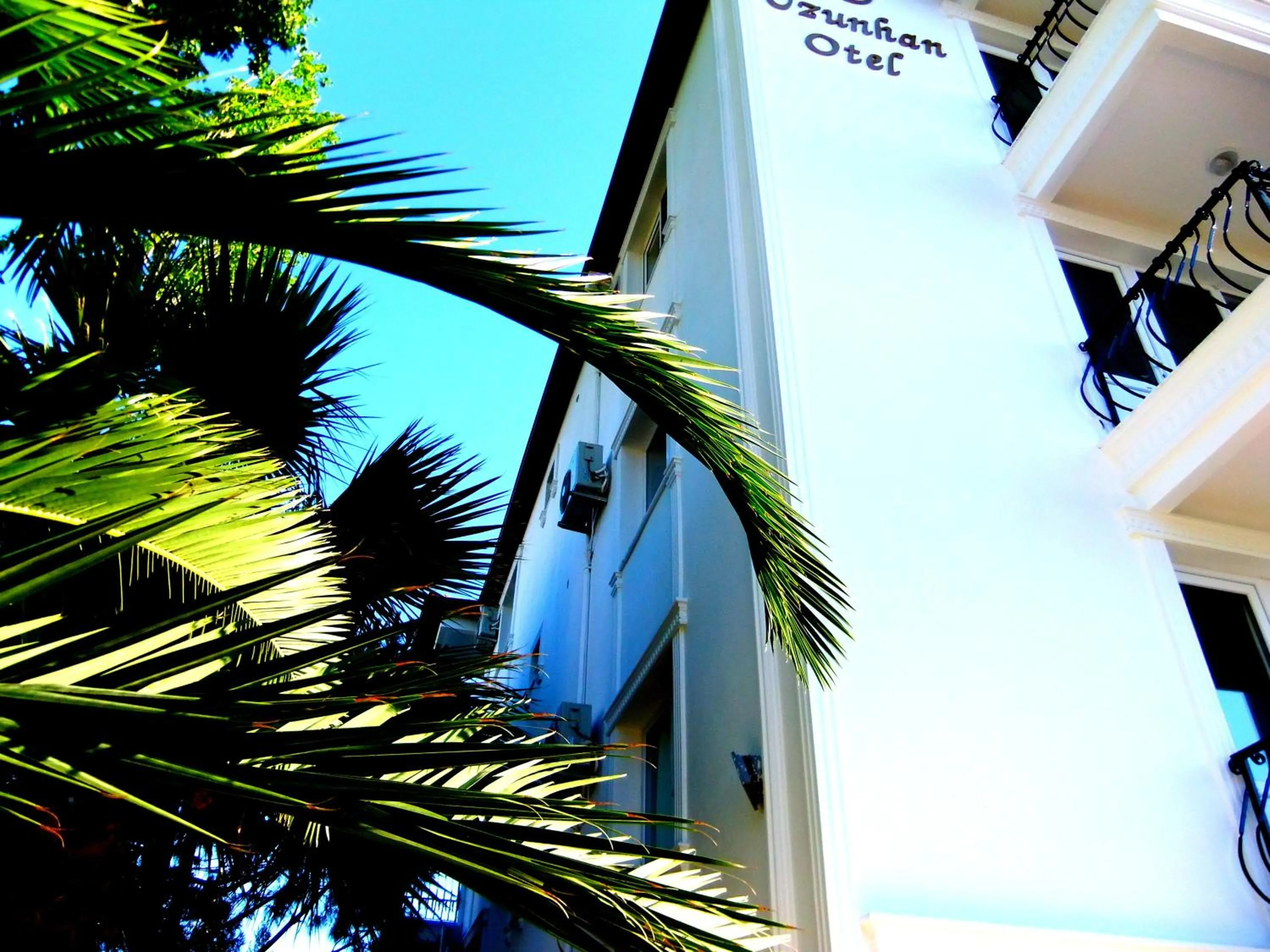 Facade/entrance in Uzunhan Hotel