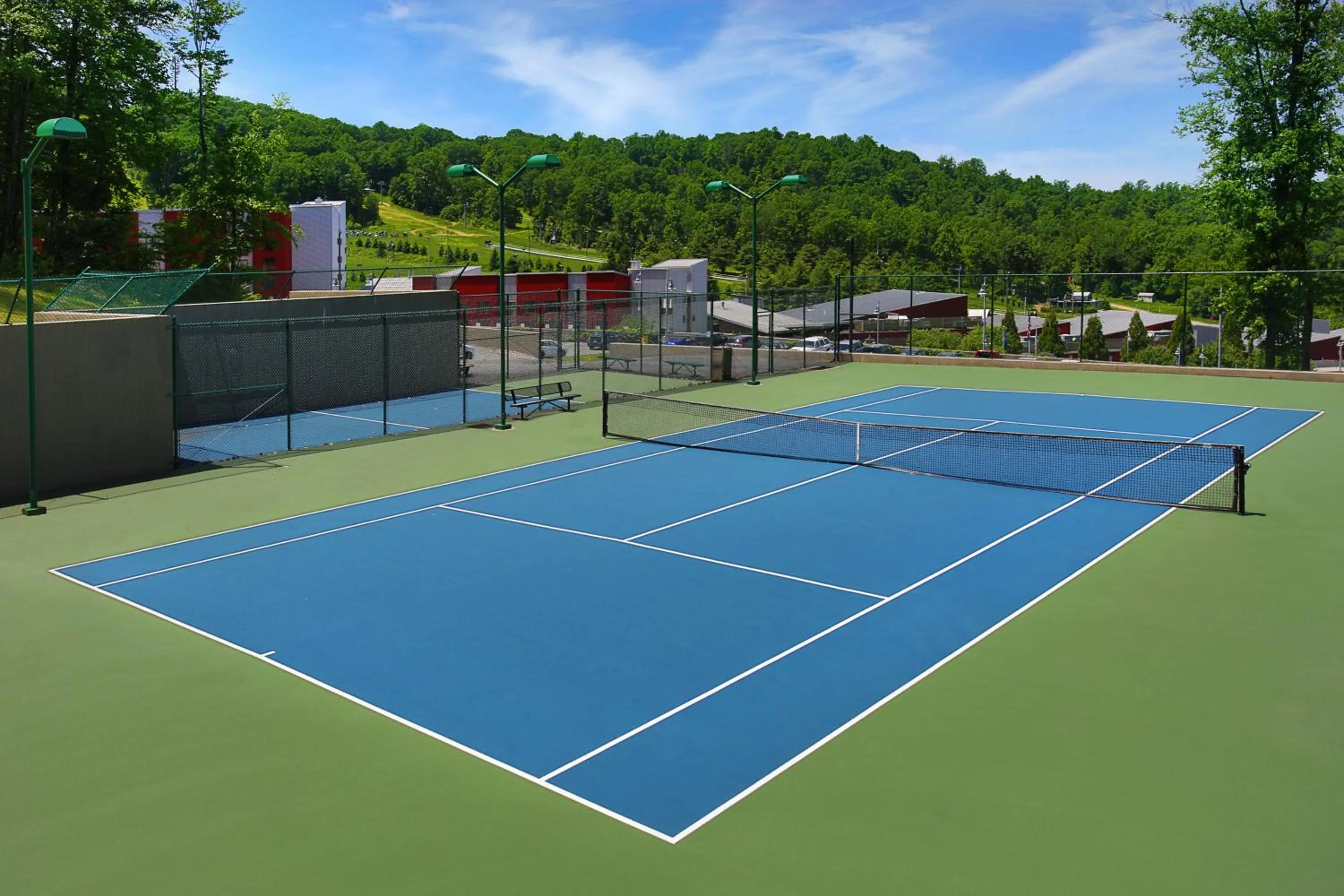 Tennis court in Bear Creek Mountain Resort