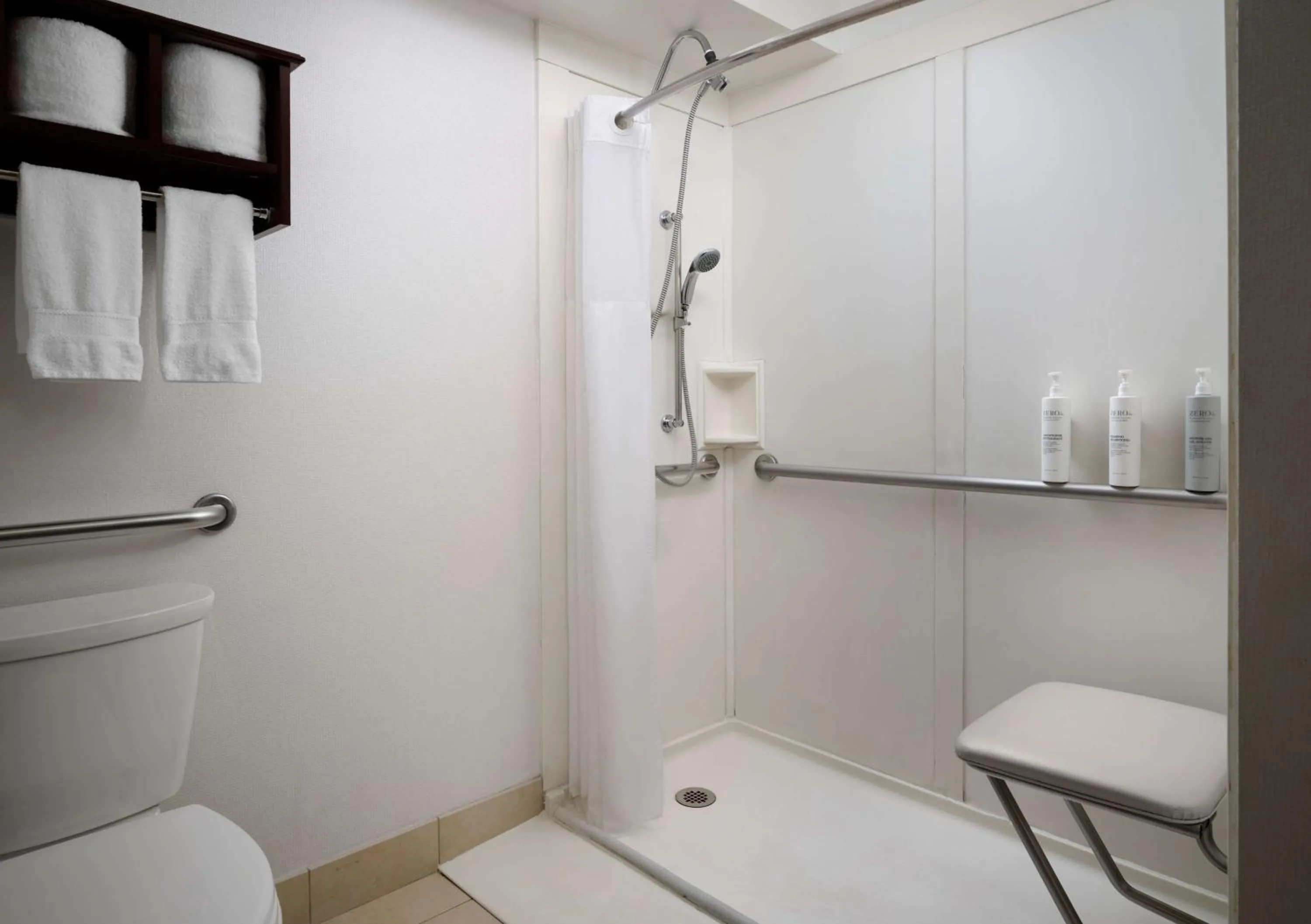 Bathroom in Hampton Inn Chicago Downtown/Magnificent Mile