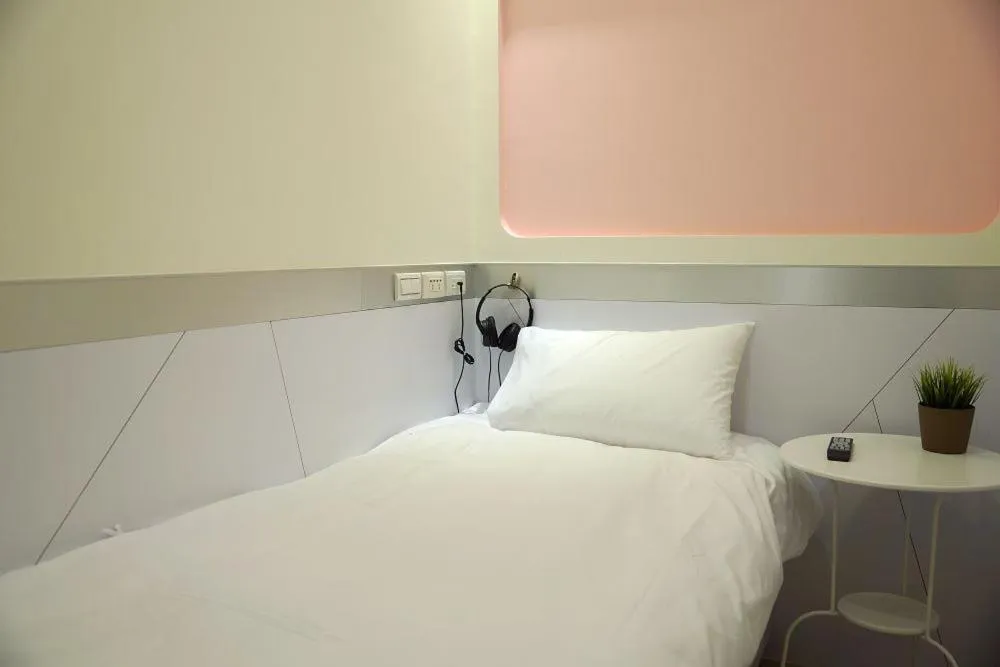 Bed in ColorMix Hotel & Hostel