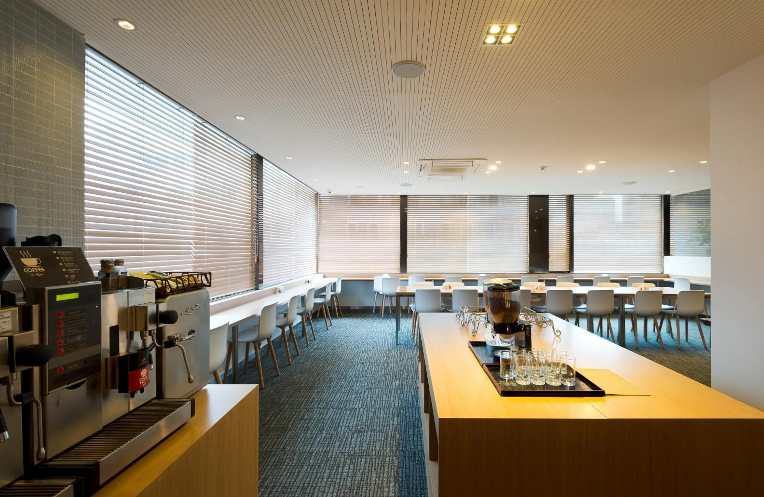 Restaurant/places to eat in Metro Hotel Myeongdong