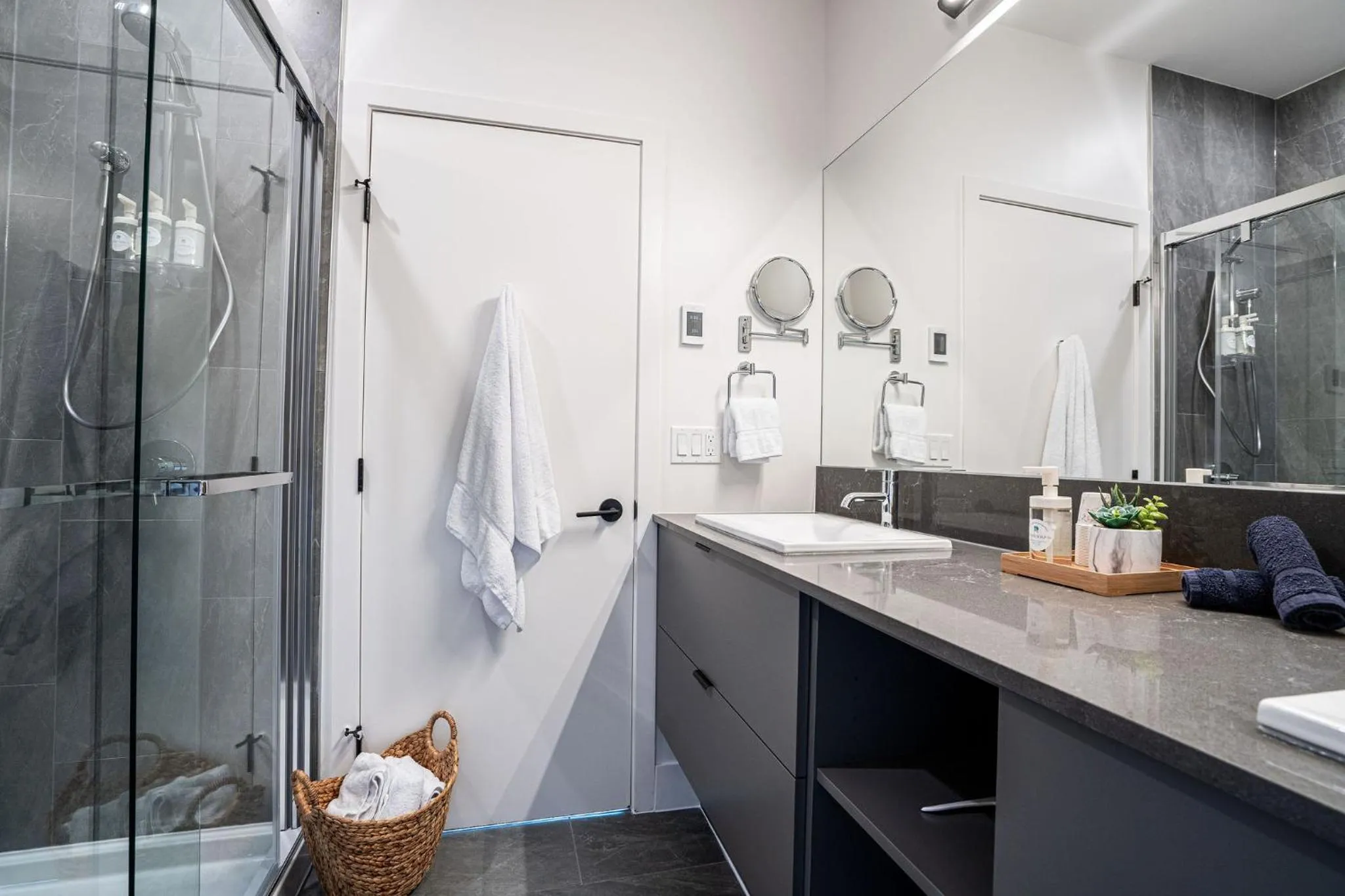 Mountainview Escape by Revelstoke Vacations