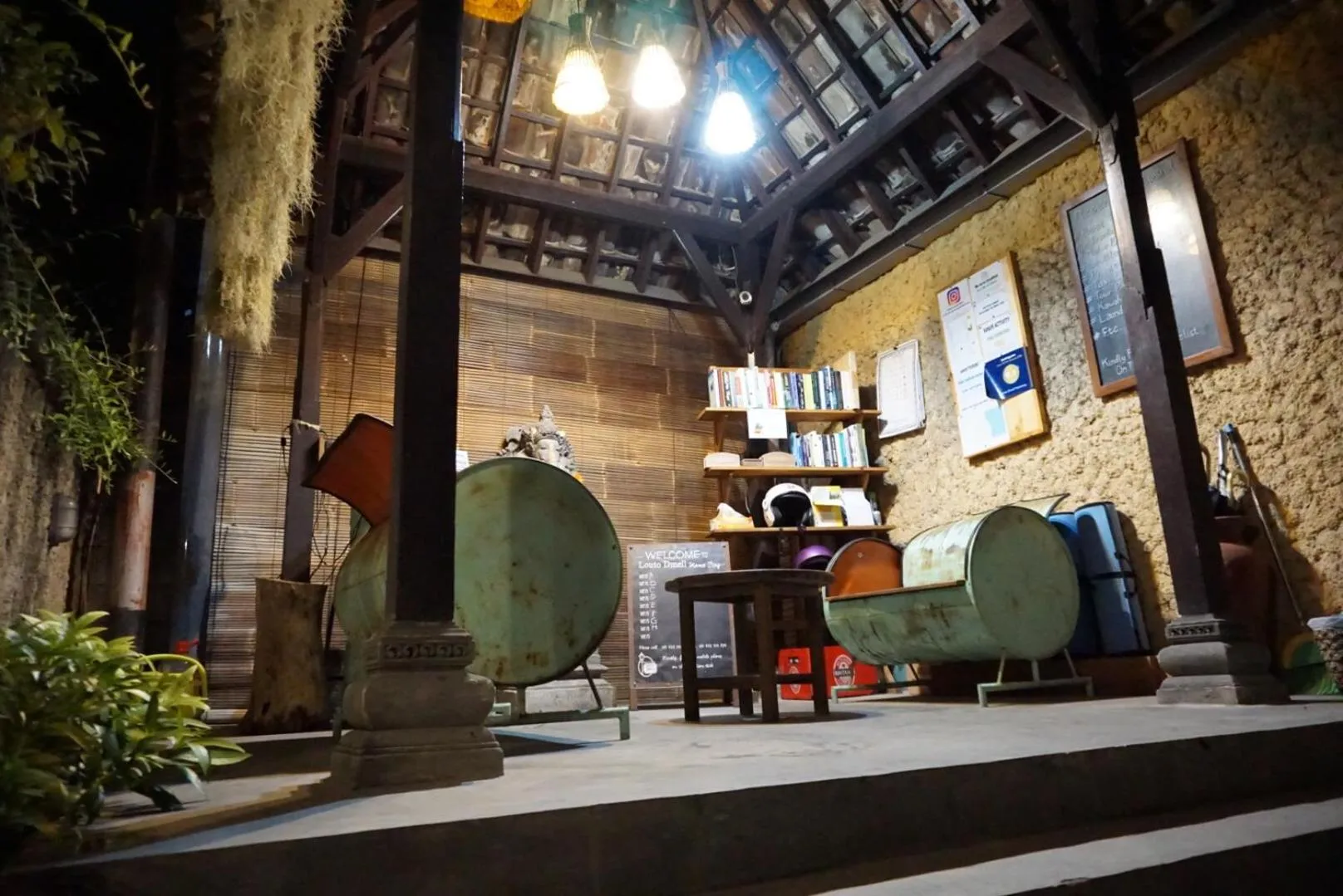 Library in Louto Dmell Villa & Deluxe