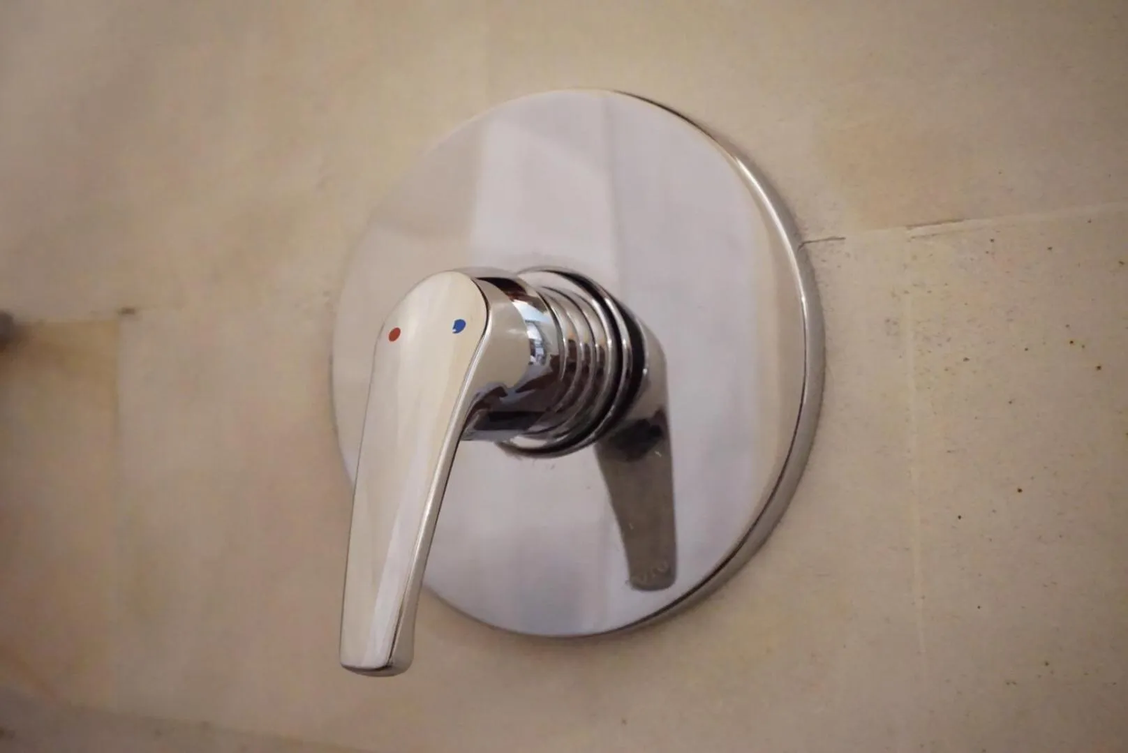 Shower in Louto Dmell Villa & Deluxe