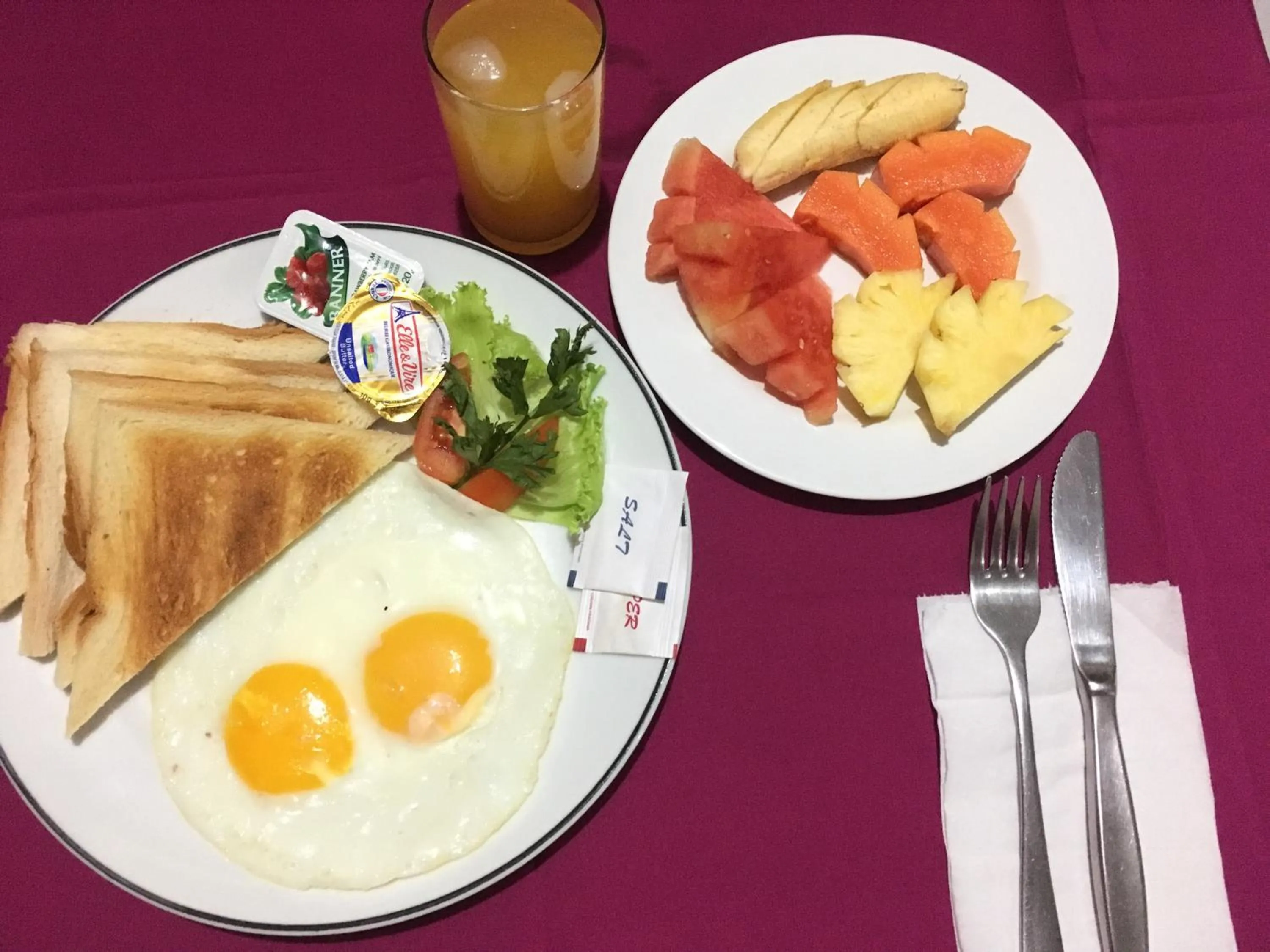 Breakfast in Louto Dmell Villa & Deluxe