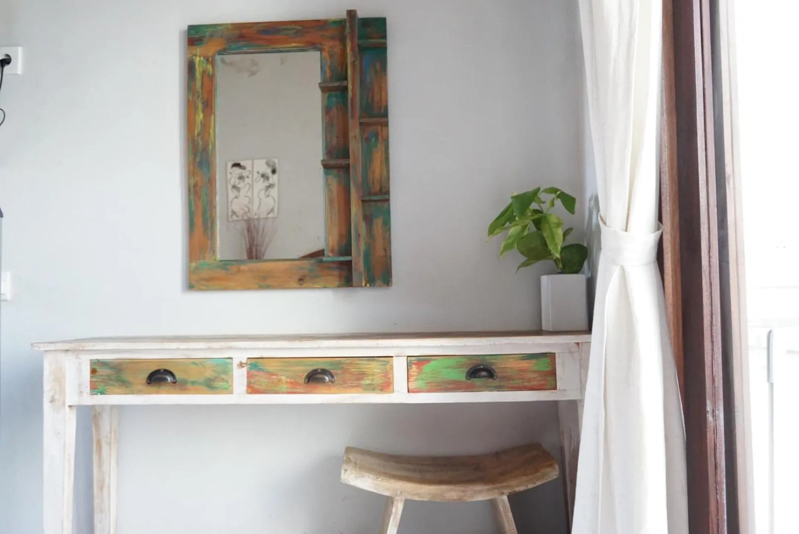 Photo of the whole room in Louto Dmell Villa & Deluxe