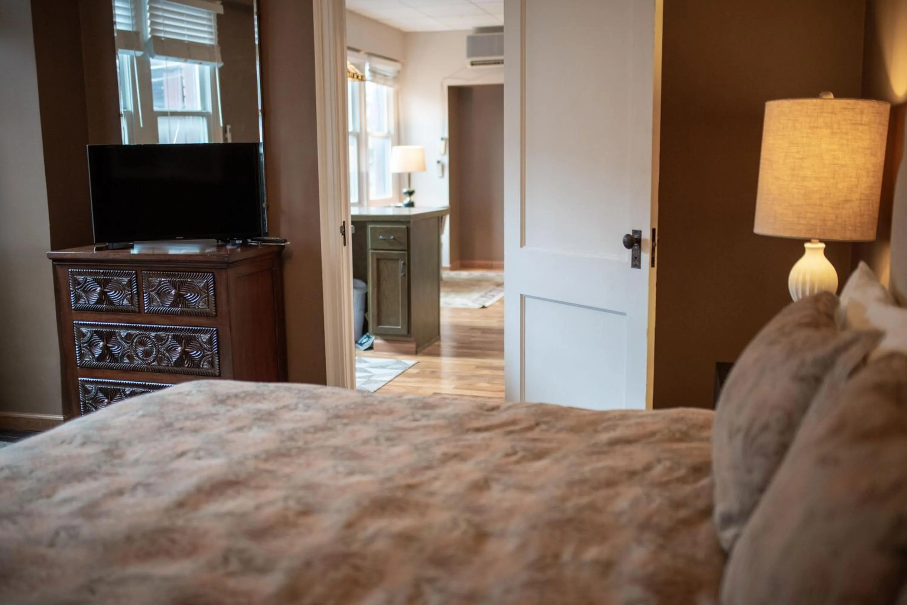 Bed in Fountainview Inn