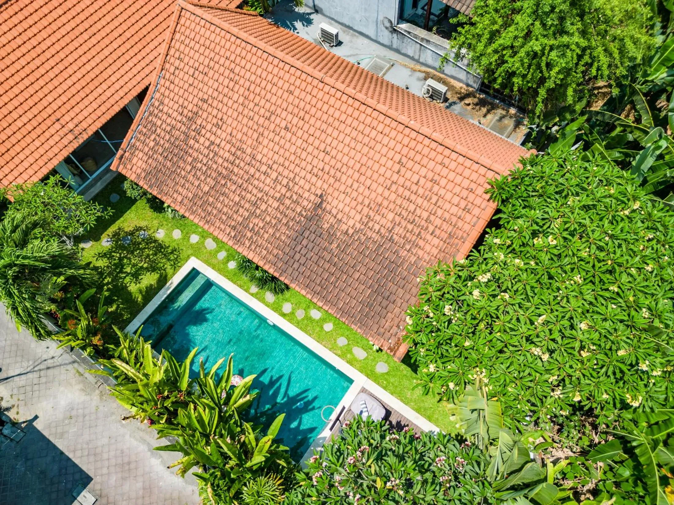 Property building in Jungle Amaranth Villa Canggu - Exclusive 3BR Retreat with Pool, Modern Amenities and Top Location - New Year's Offer