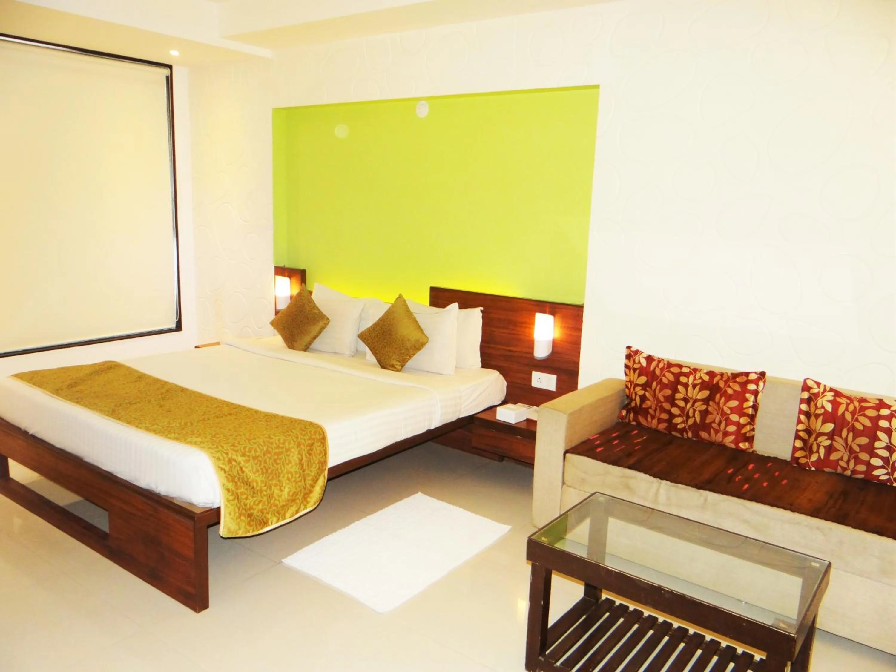 Bedroom, Bed in The Temple View Hotel