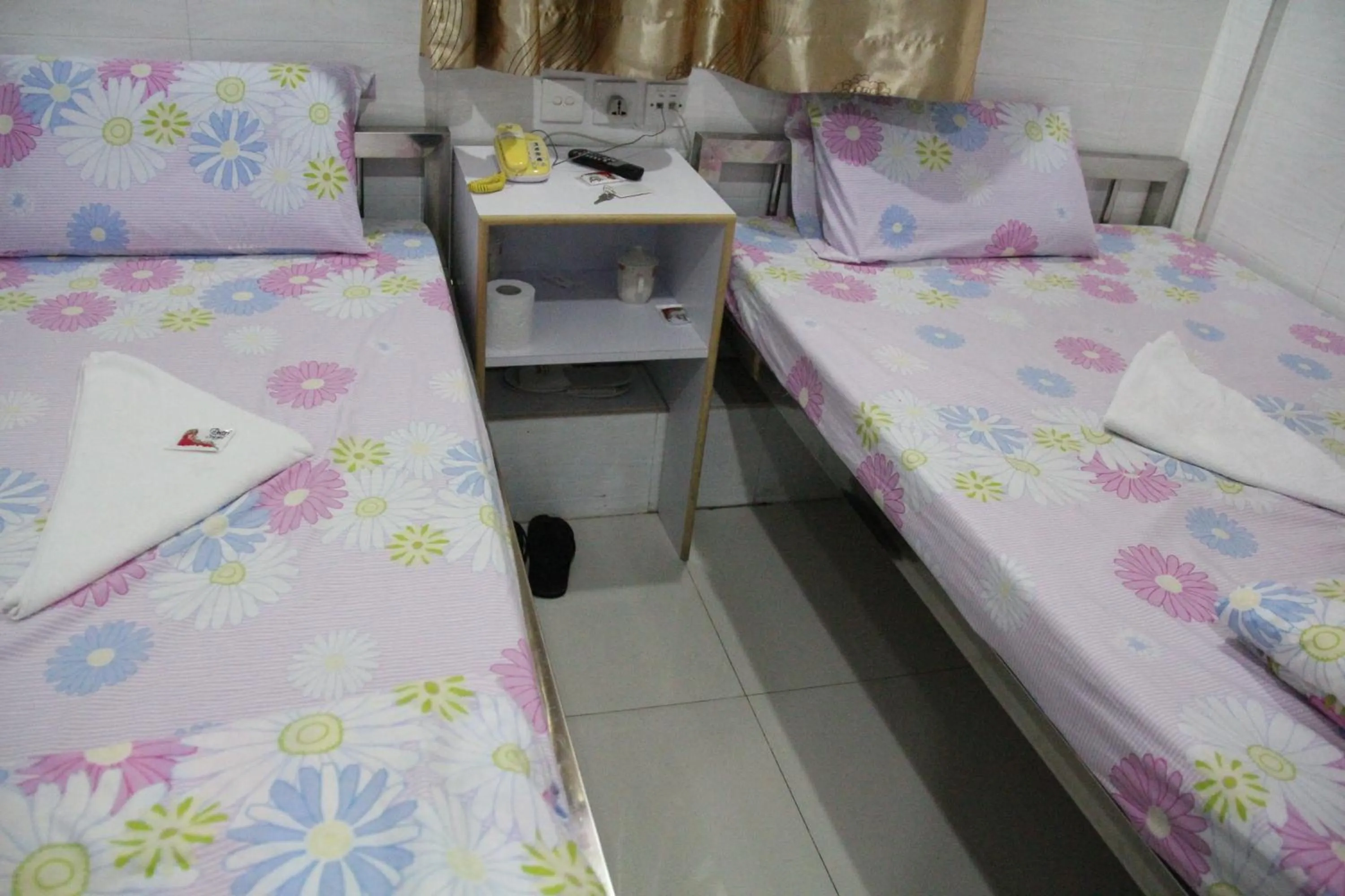 Photo of the whole room, Bed in New Cosmos Hotel