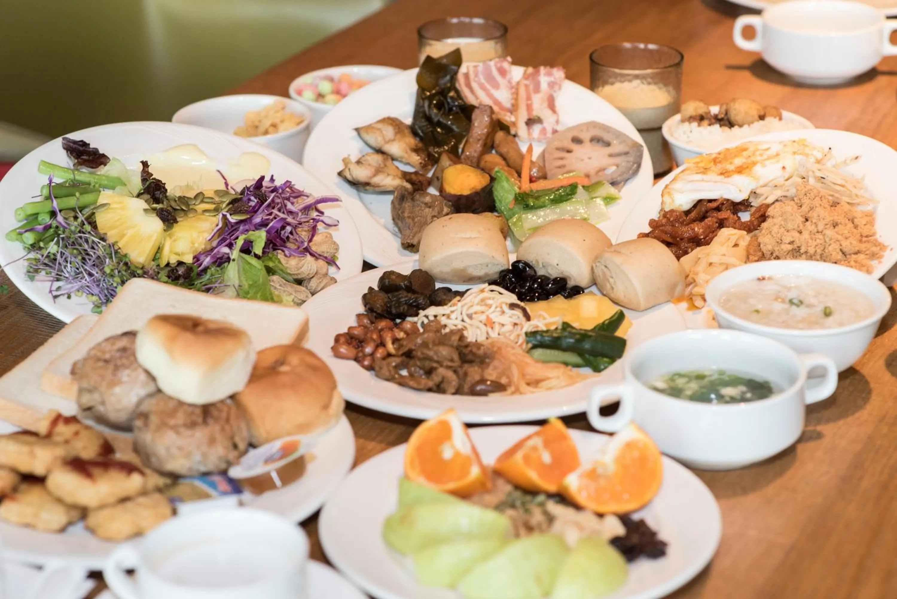 Breakfast in Inhouse Hotel Yehliu