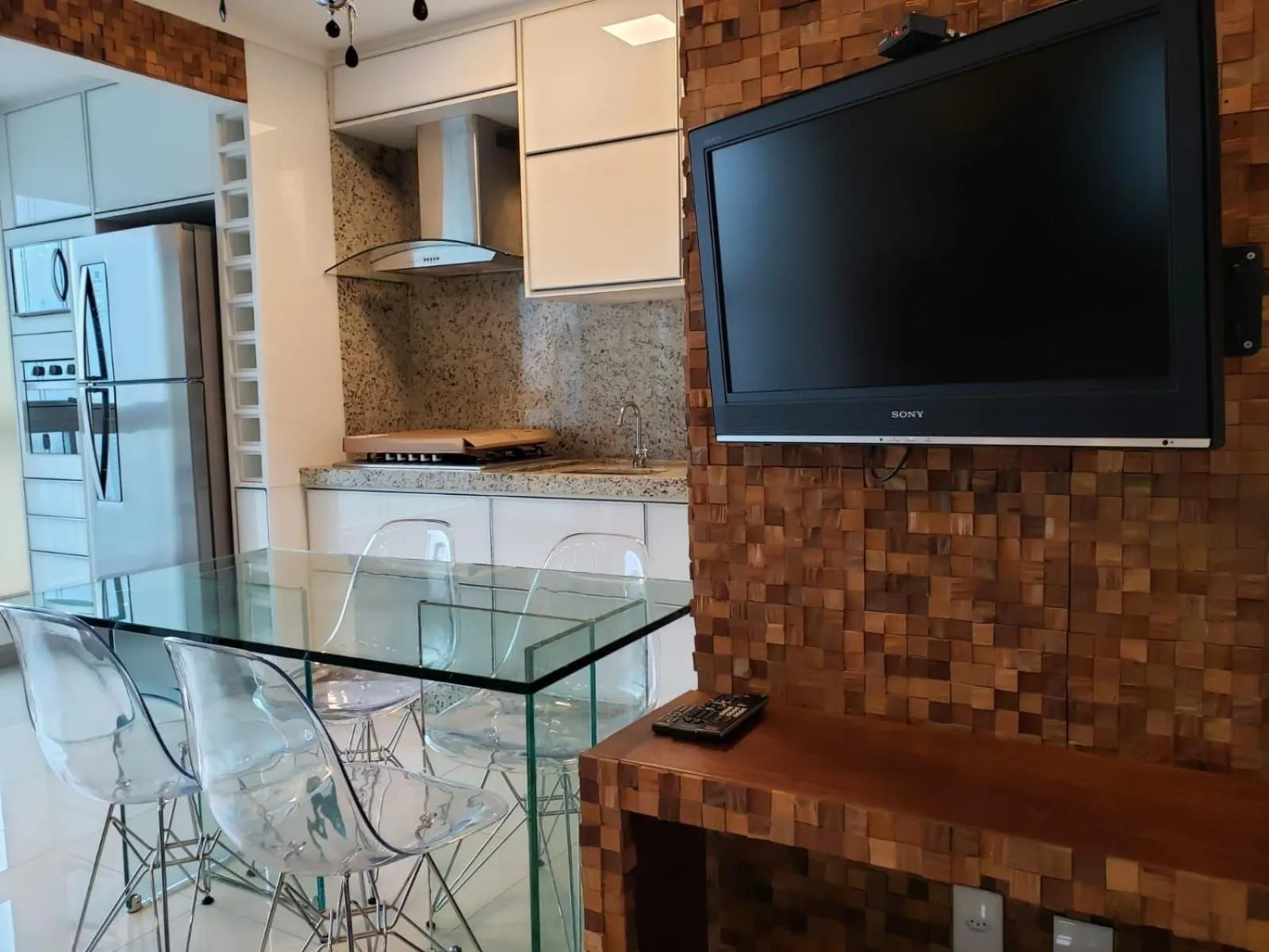 1 Qts.| 2 Hósp. | Linda vista| Ao lado do Shopping