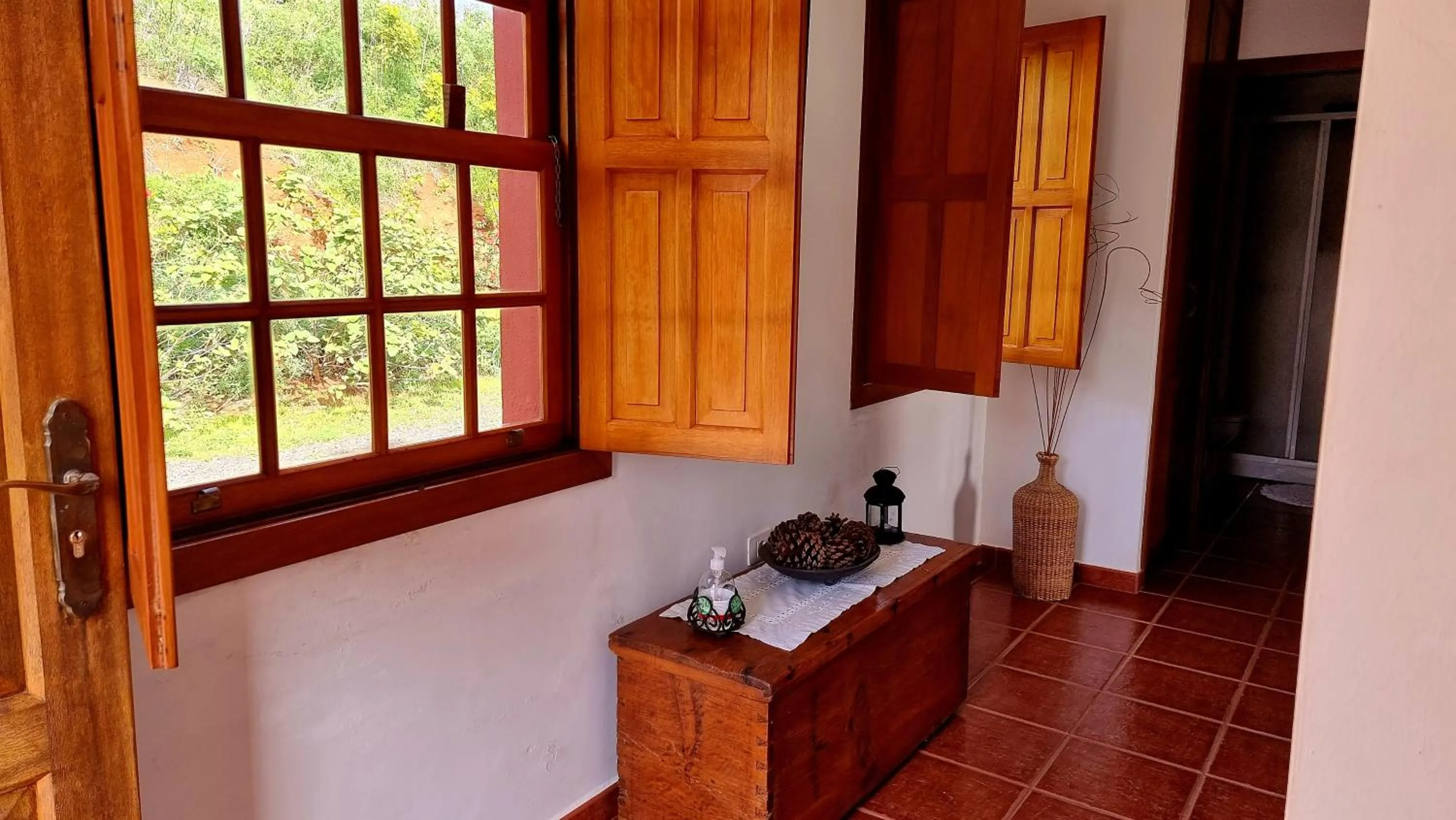 Garden view in Neólida