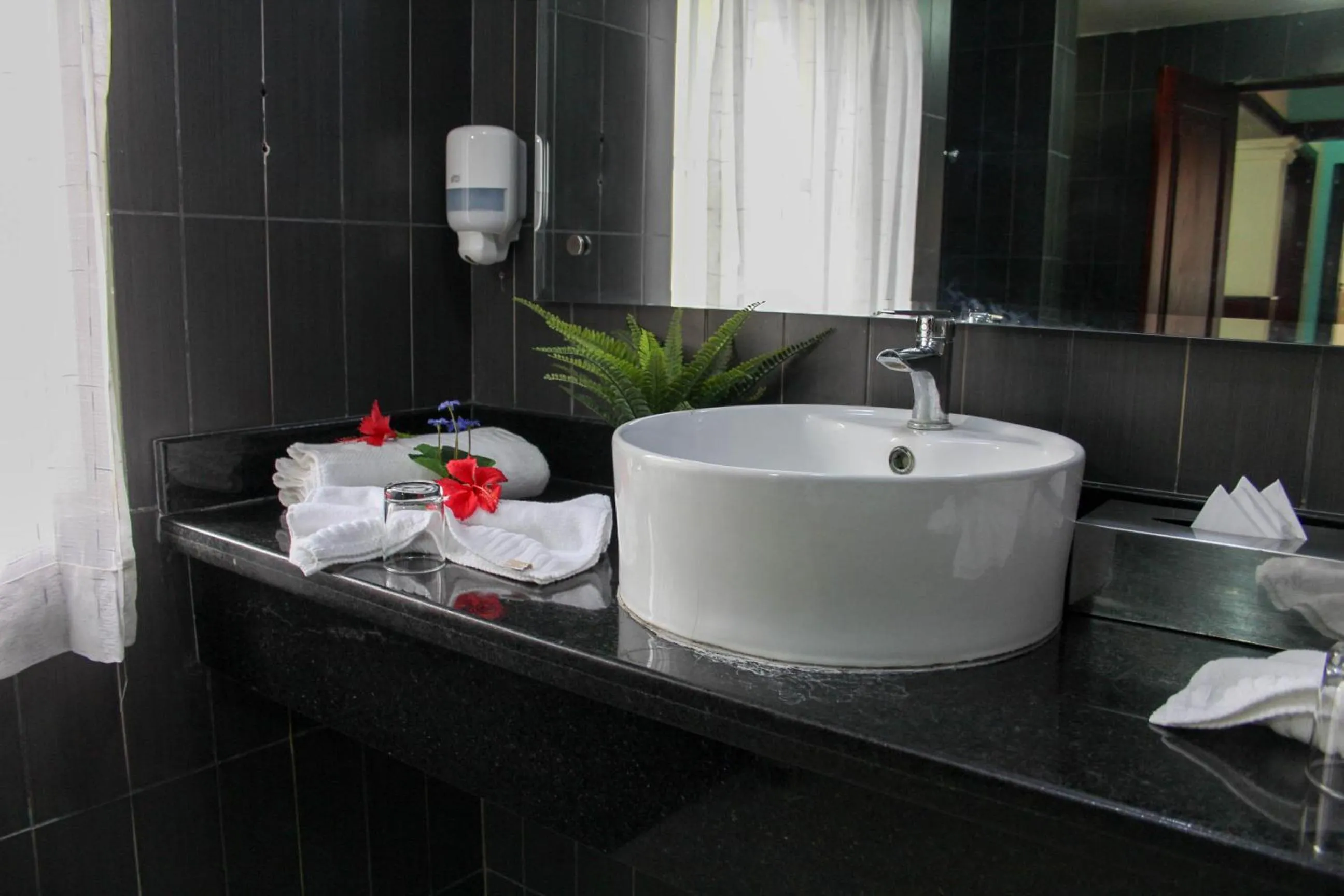 Bathroom in Hotel Plaza Brisas