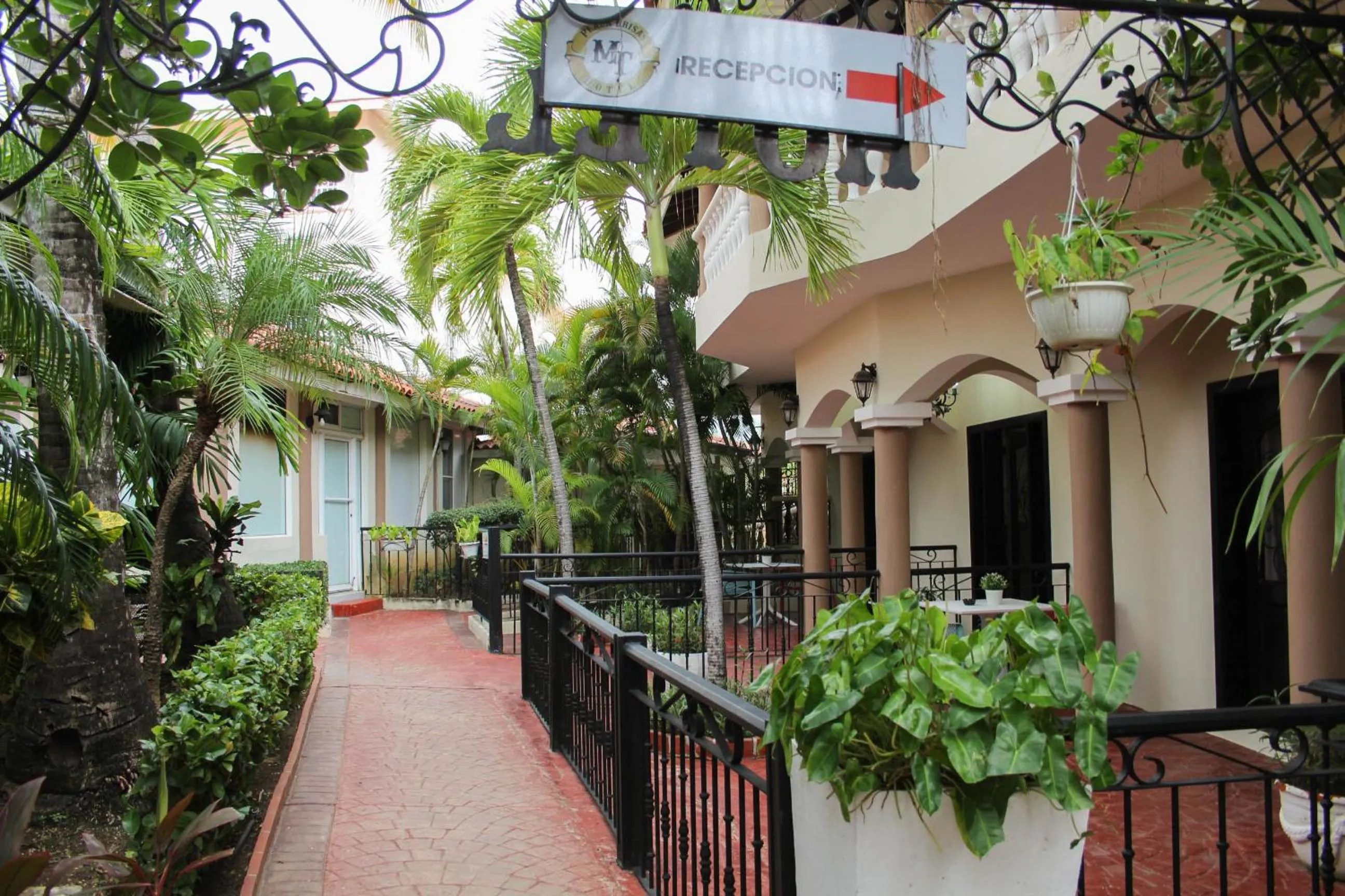 Garden view in Hotel Plaza Brisas